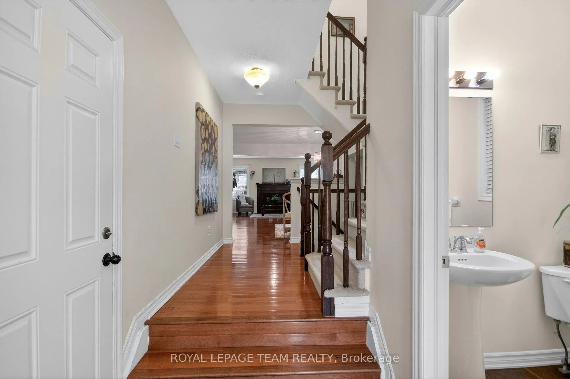Photo 6 of 232 Rivertree Street, Ottawa, Kanata - Emerald Meadows/Trailwest — HOMEH