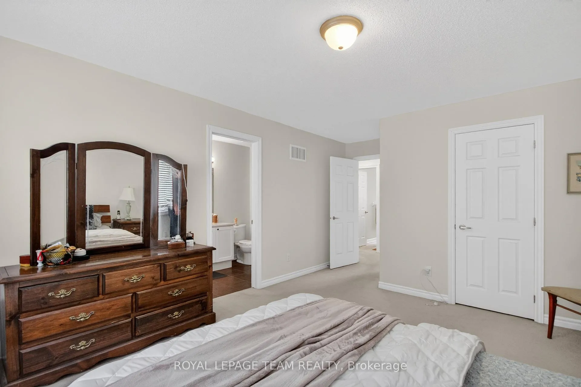 Photo 27 of 232 Rivertree Street, Ottawa, Kanata - Emerald Meadows/Trailwest — HOMEH