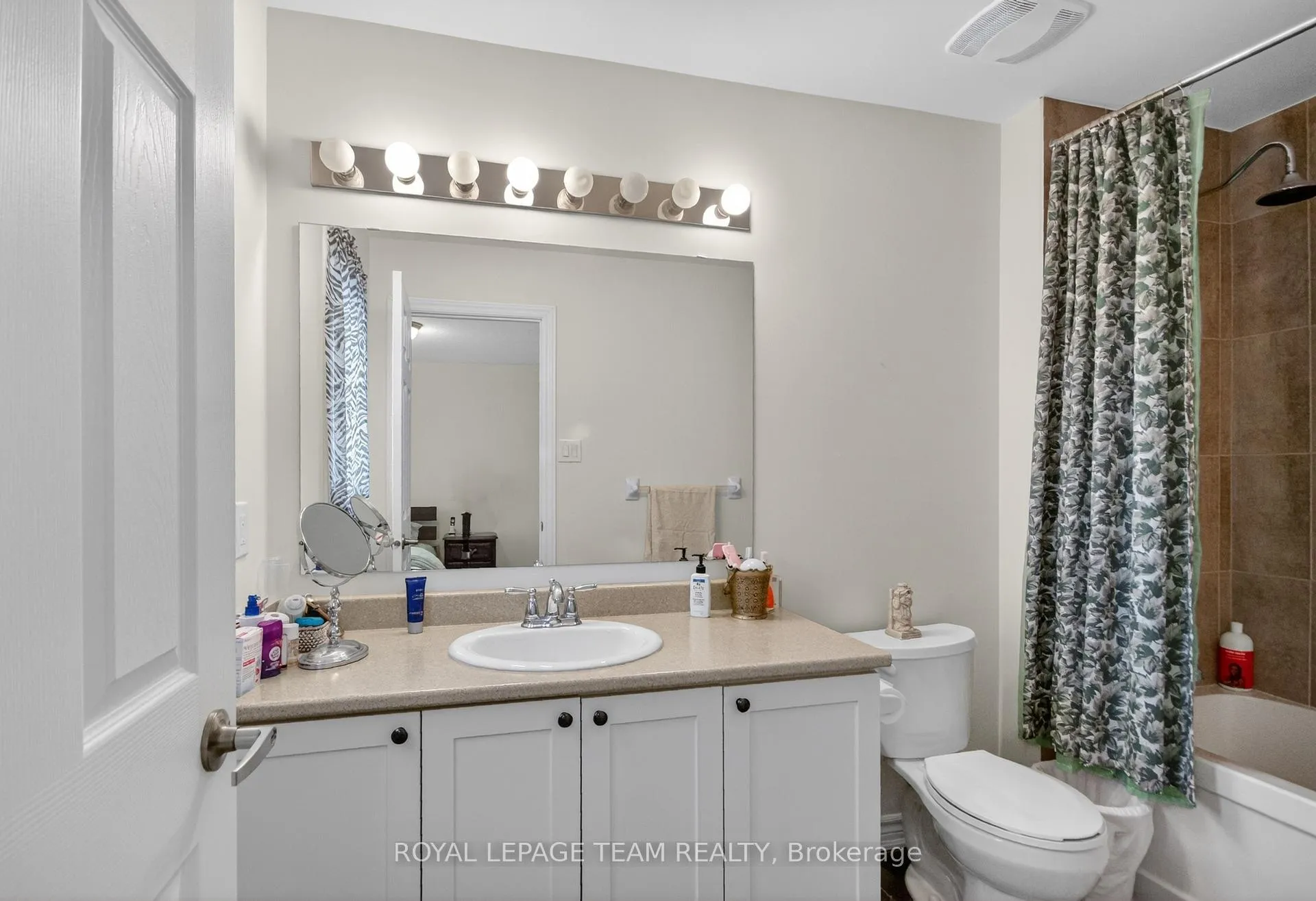 Photo 28 of 232 Rivertree Street, Ottawa, Kanata - Emerald Meadows/Trailwest — HOMEH