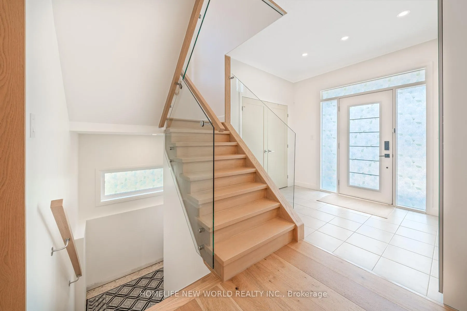 Photo 6 of 99 Columbus Gate, Hamilton, Stoney Creek Mountain — HOMEH