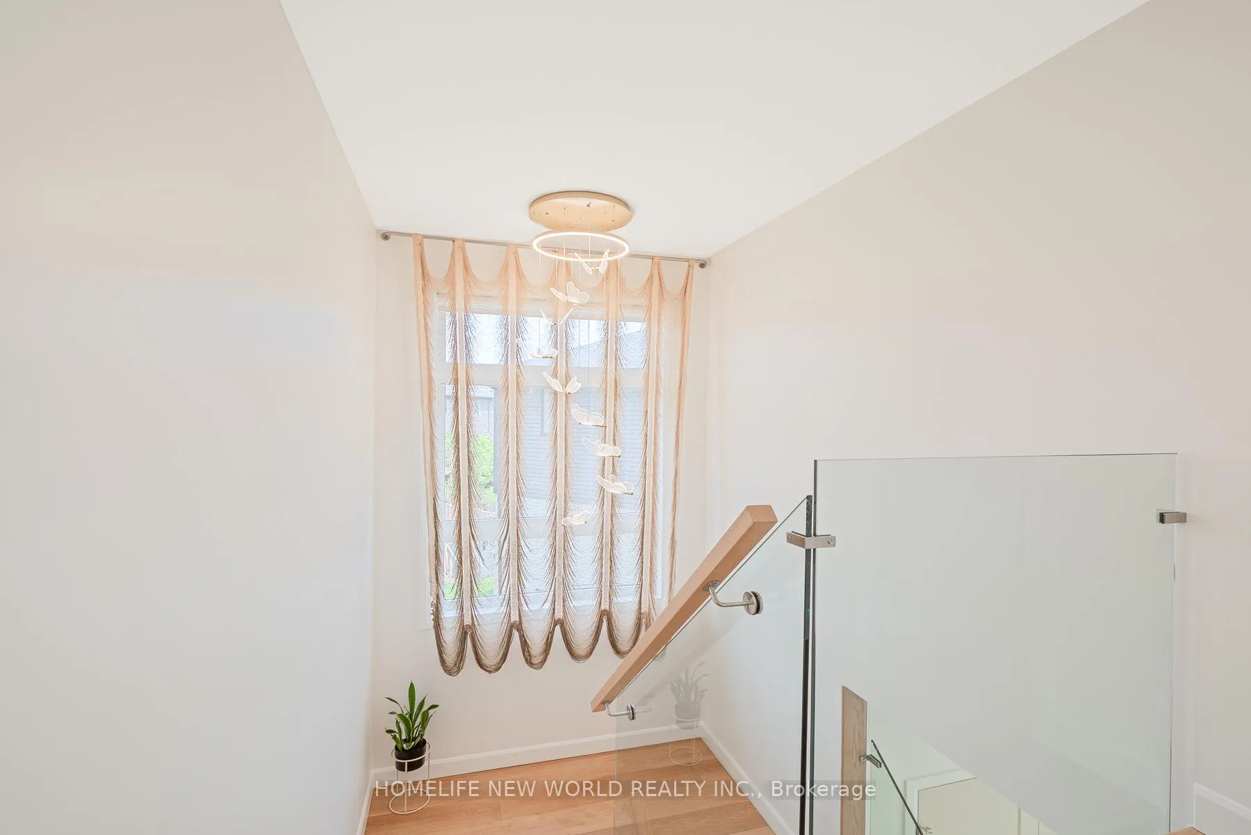 Photo 20 of 99 Columbus Gate, Hamilton, Stoney Creek Mountain — HOMEH