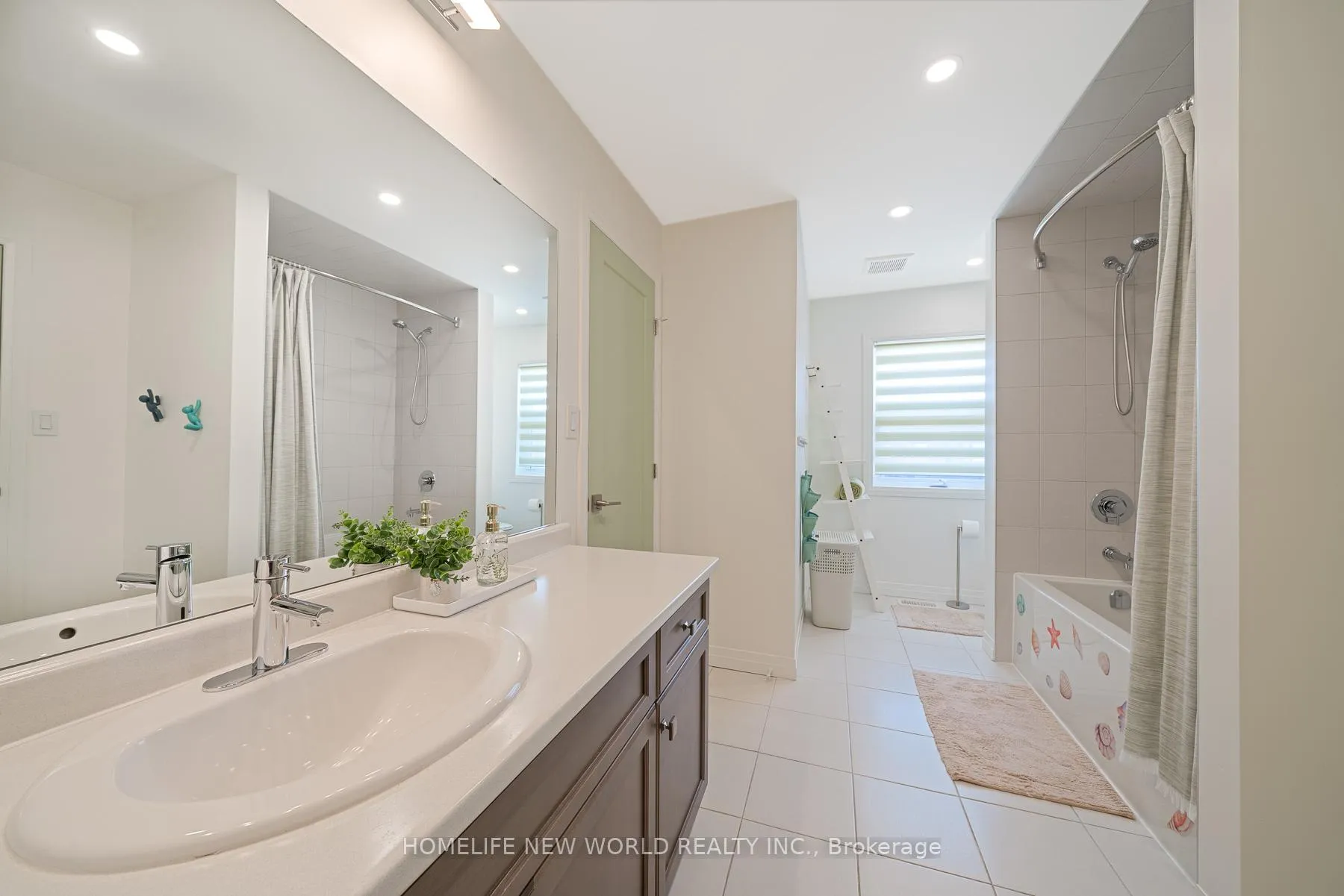 Photo 34 of 99 Columbus Gate, Hamilton, Stoney Creek Mountain — HOMEH