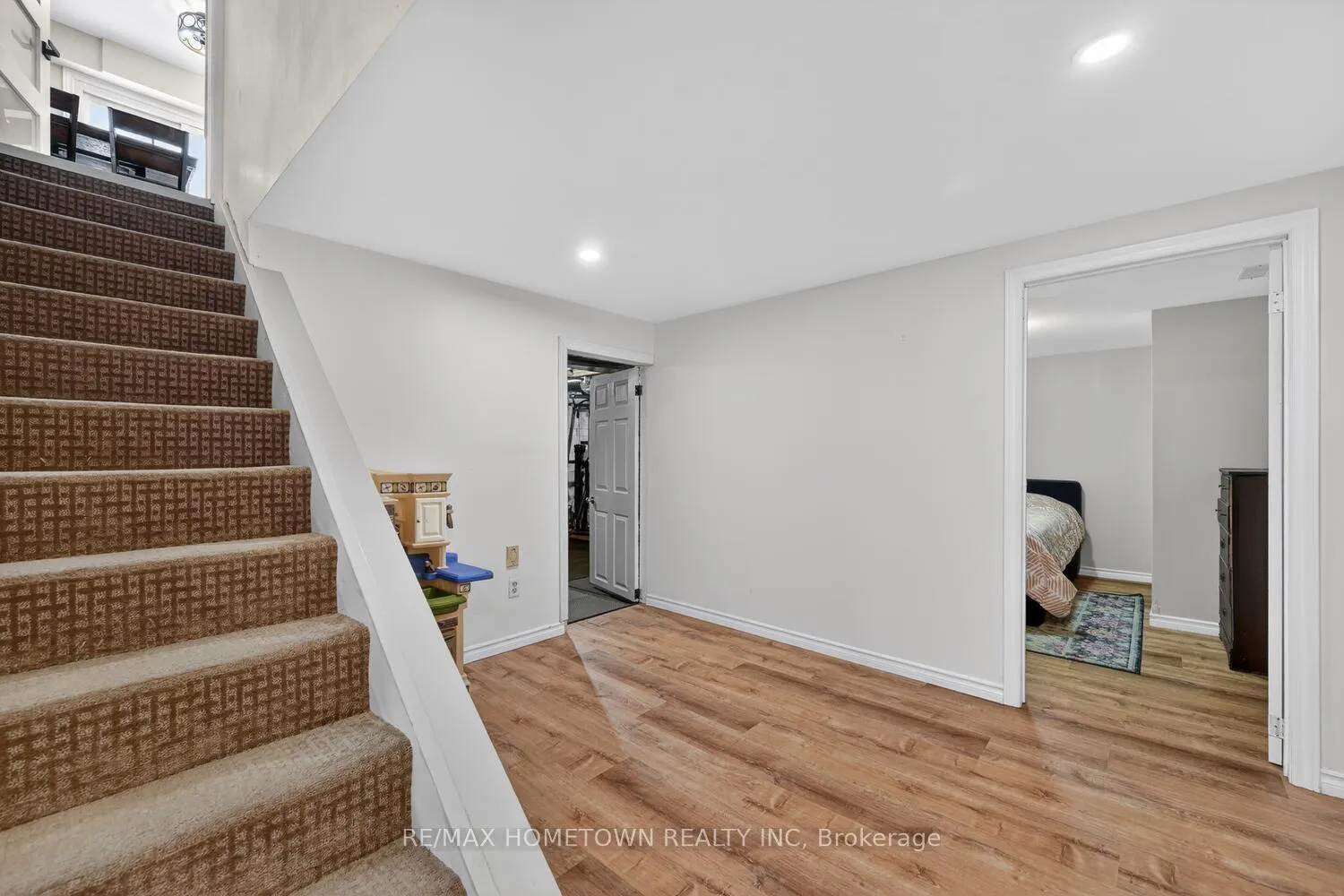 Photo 21 of 5475 Dejong Road, Augusta, Augusta Twp — HOMEH