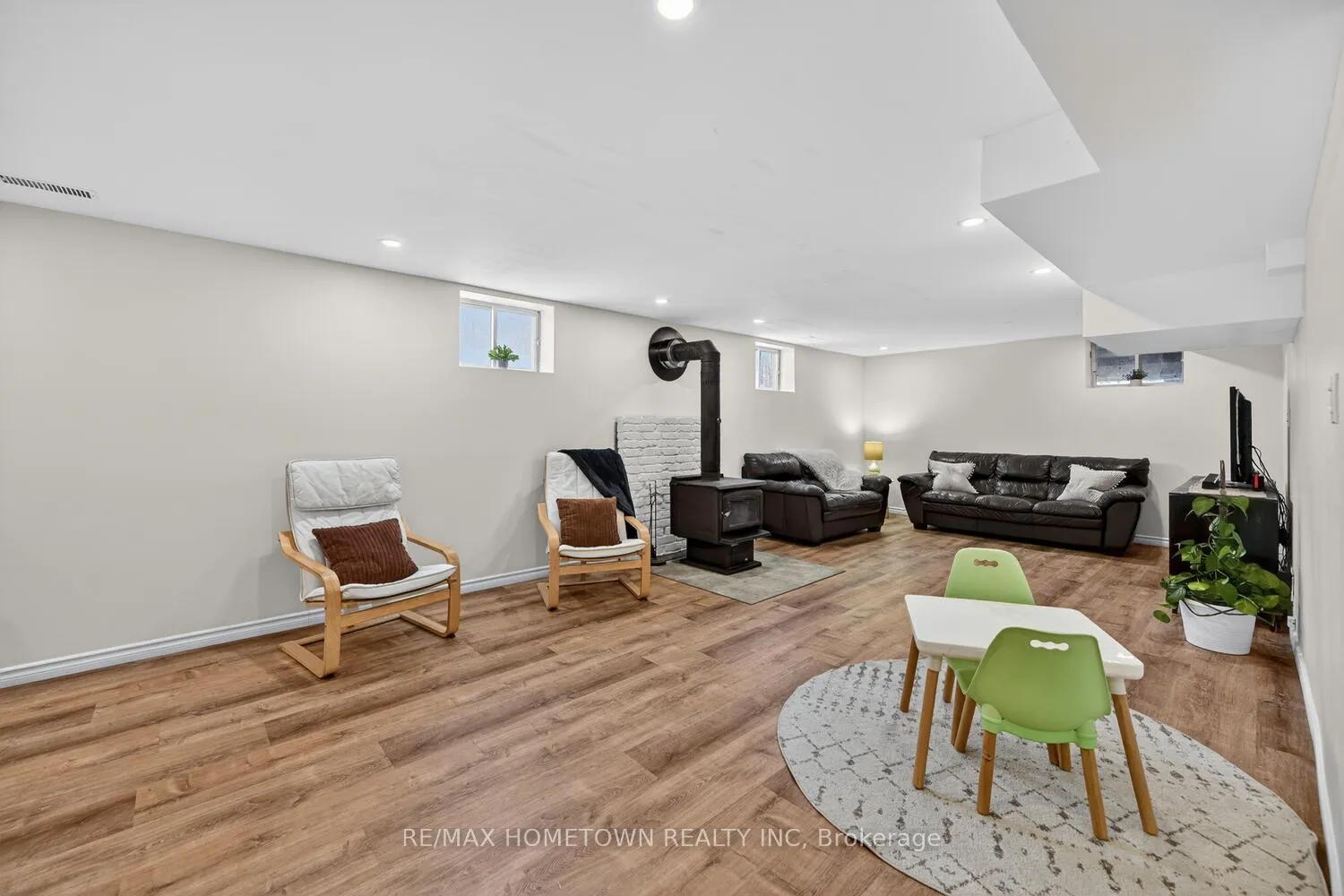 Photo 22 of 5475 Dejong Road, Augusta, Augusta Twp — HOMEH