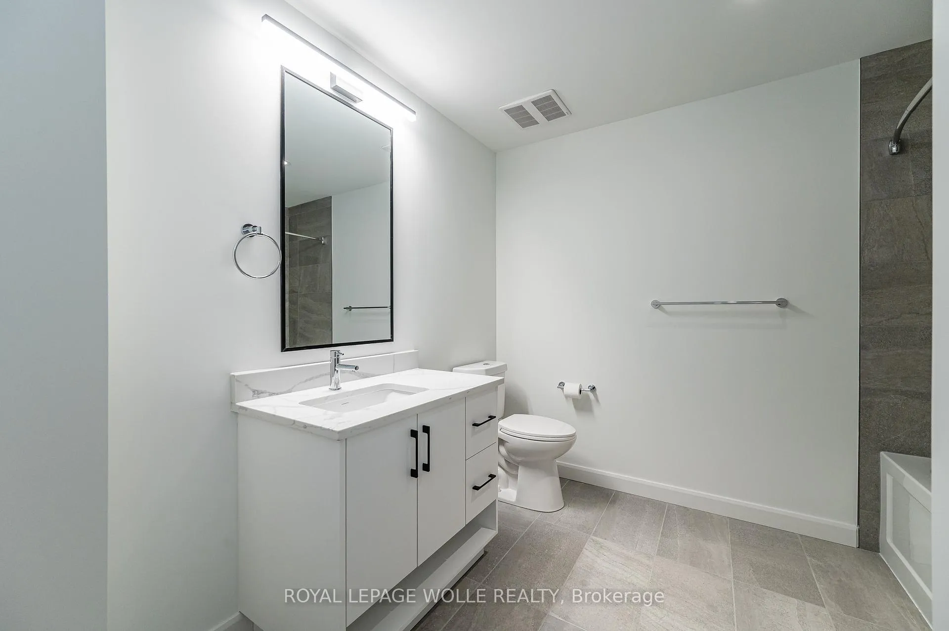 Photo 15 of Unit 505, 741 King Street W, Kitchener — HOMEH