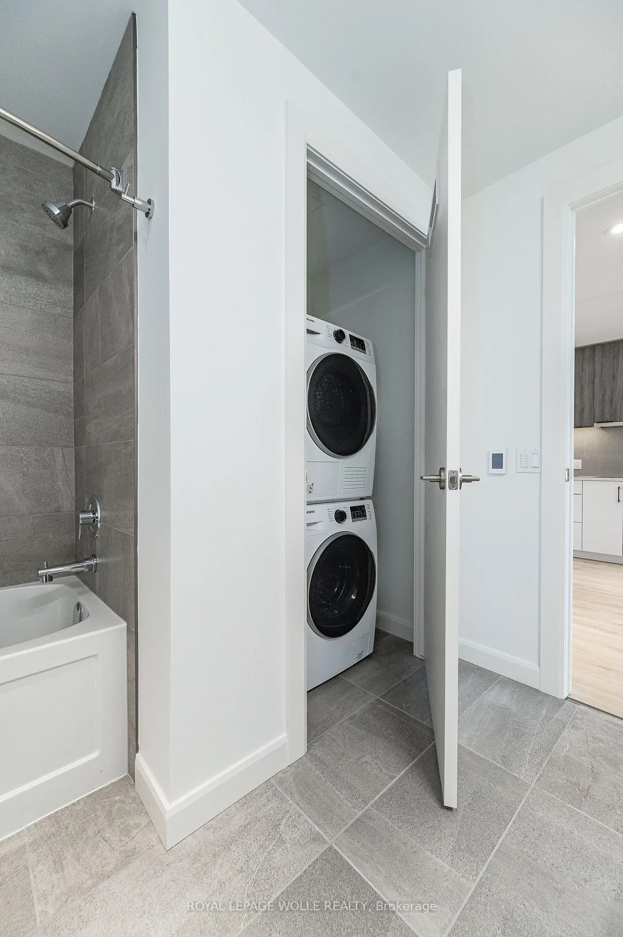 Photo 18 of Unit 505, 741 King Street W, Kitchener — HOMEH