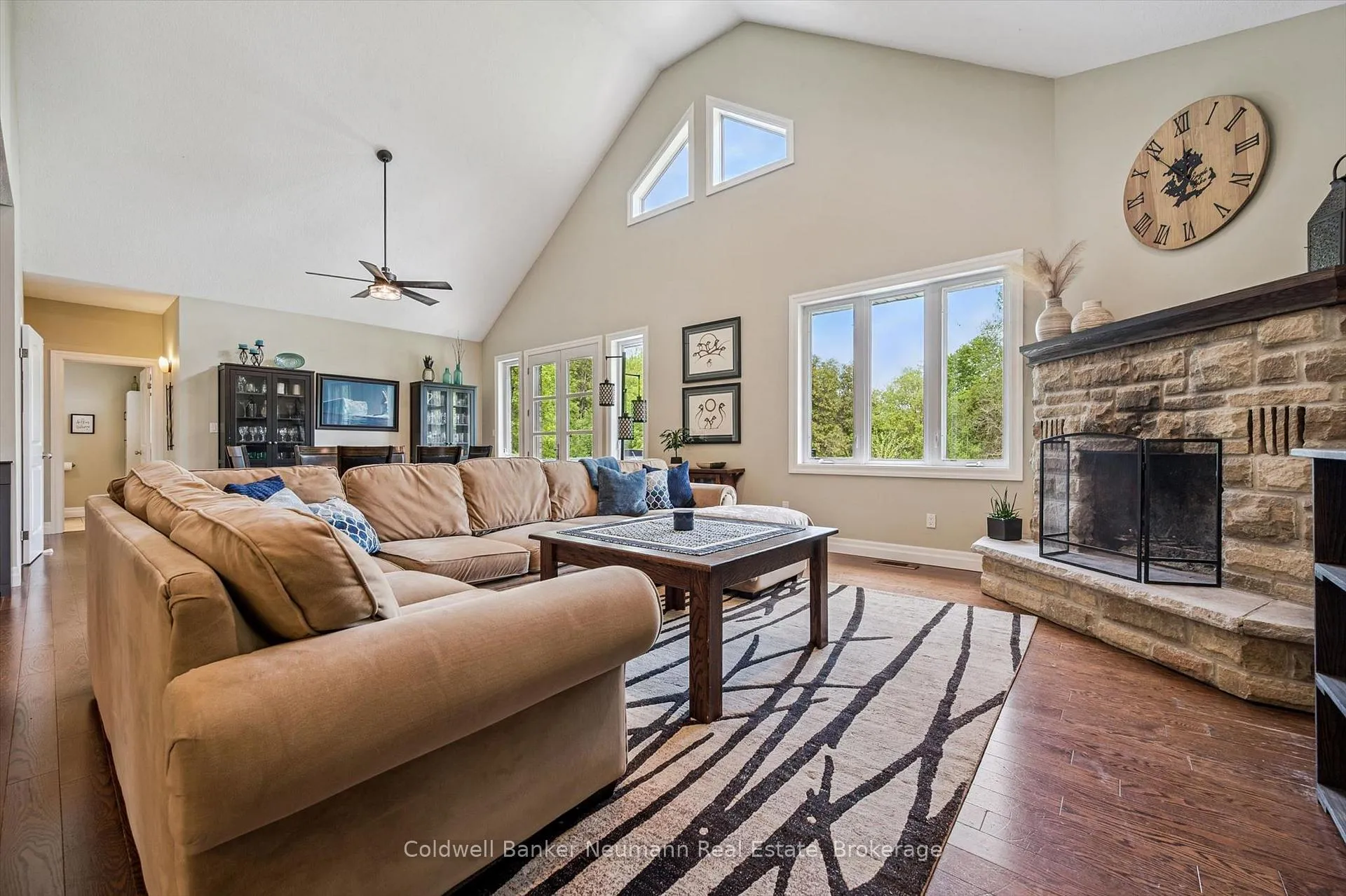 Photo 12 of 6592 Forestell Road, Puslinch, Rural Puslinch West — HOMEH