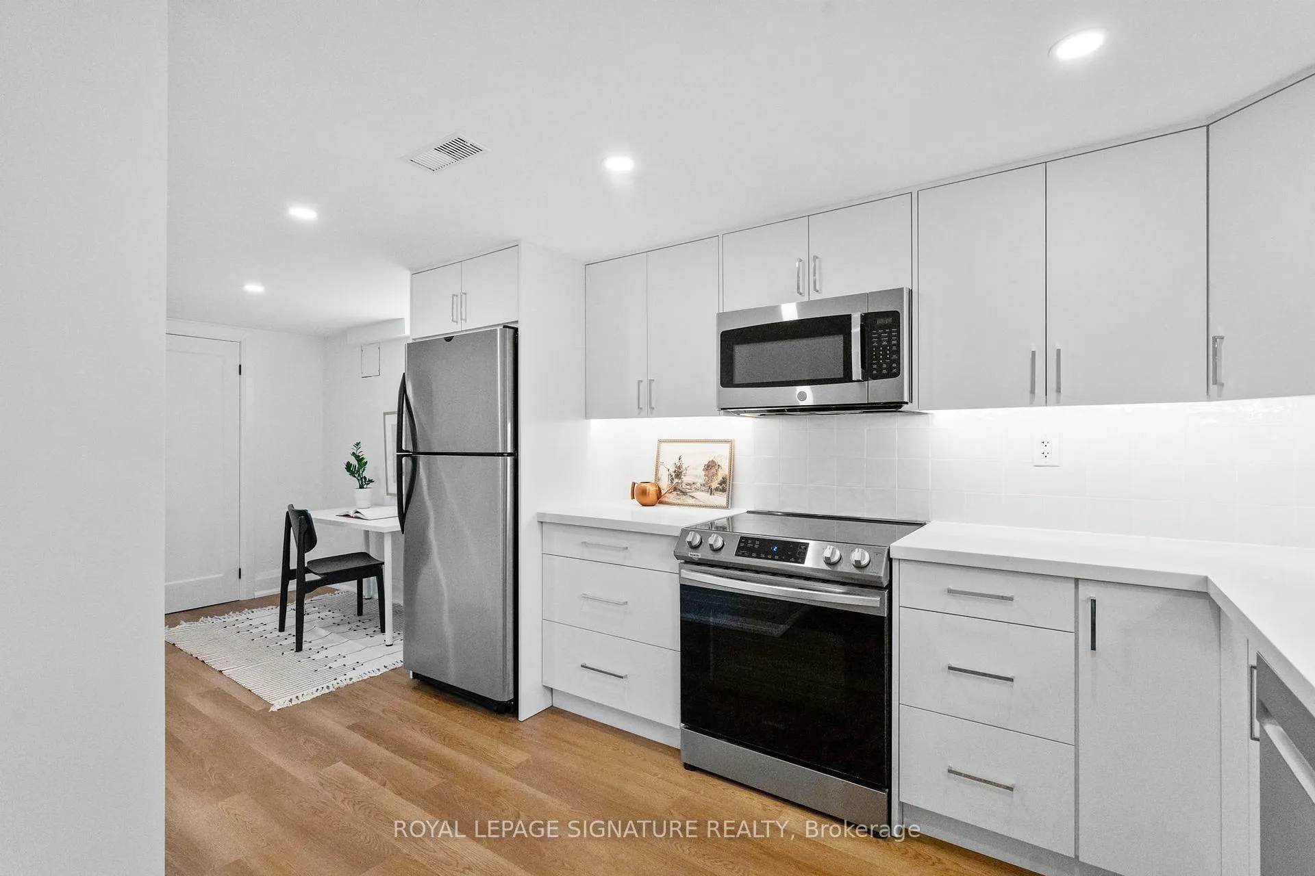 Photo 4 of Unit Lower Level, 238 Gamma Street, Etobicoke, Alderwood — HOMEH