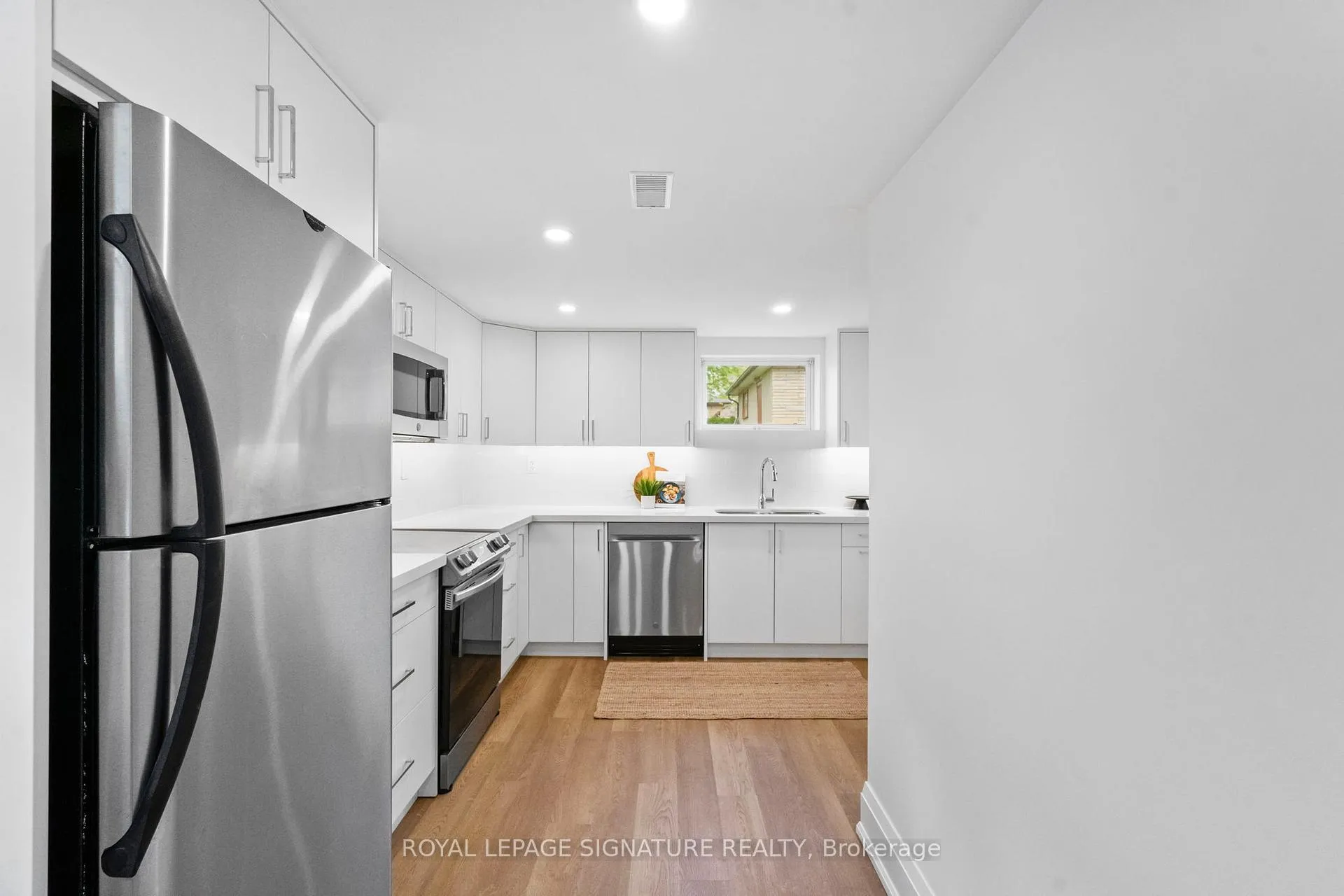 Photo 6 of Unit Lower Level, 238 Gamma Street, Etobicoke, Alderwood — HOMEH