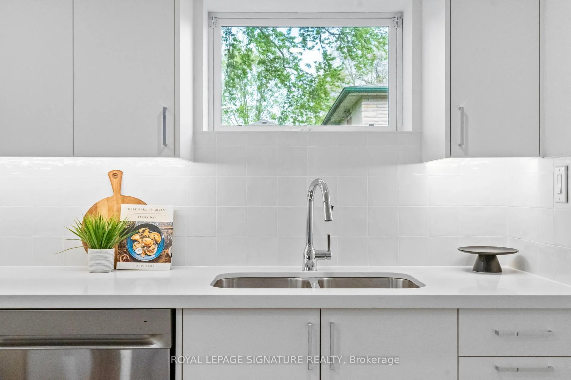 Photo 10 of Unit Lower Level, 238 Gamma Street, Etobicoke, Alderwood — HOMEH