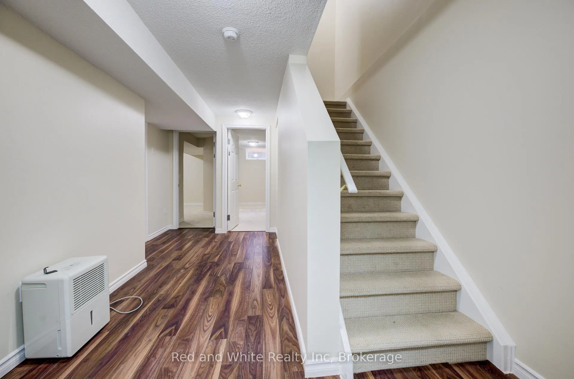 Photo 34 of 1 Ginger Court, Guelph, Kortright West — HOMEH