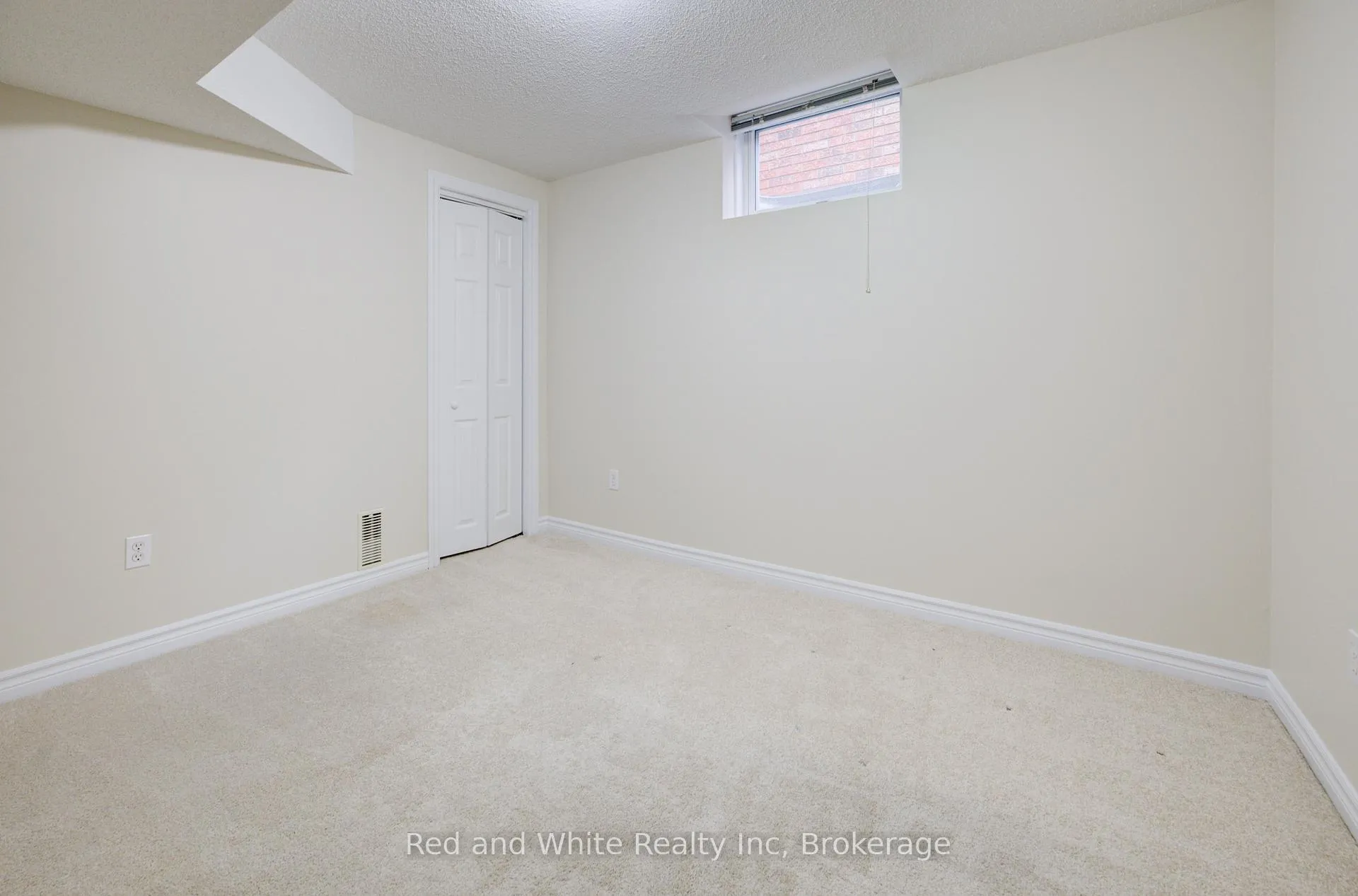Photo 38 of 1 Ginger Court, Guelph, Kortright West — HOMEH