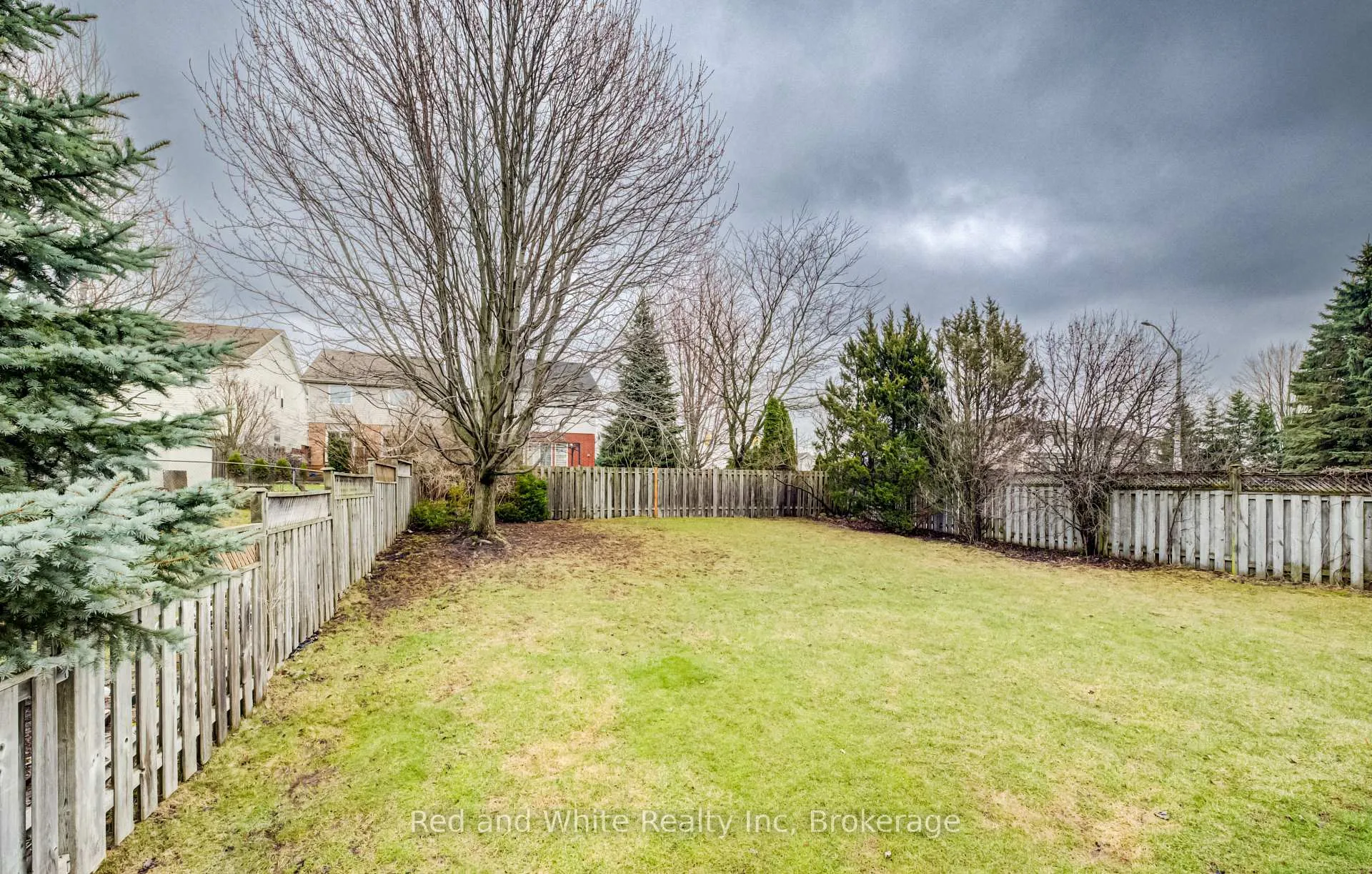 Photo 44 of 1 Ginger Court, Guelph, Kortright West — HOMEH