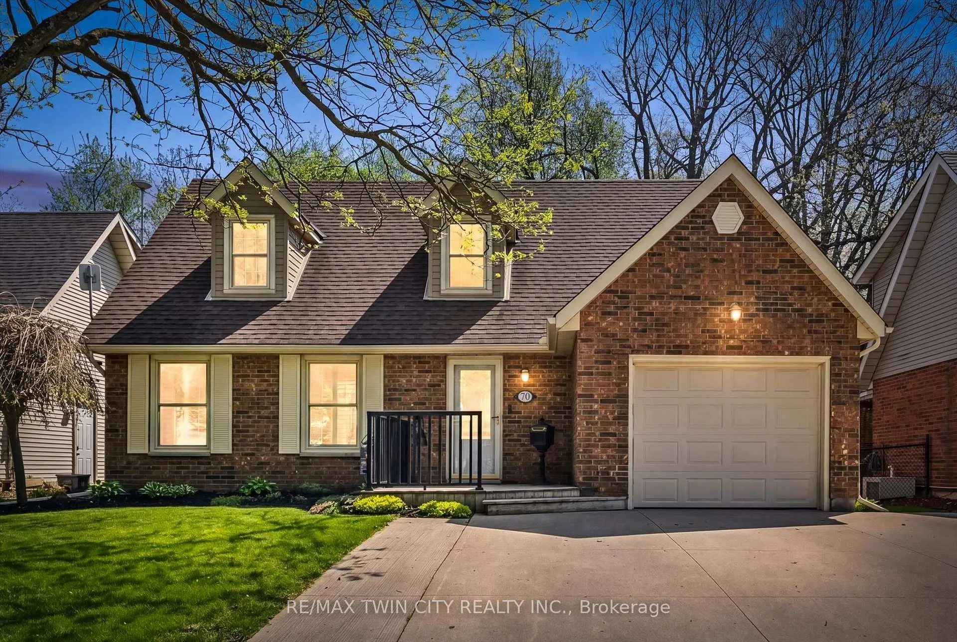 Photo 1 of 70 Peachtree Crescent, Cambridge — HOMEH