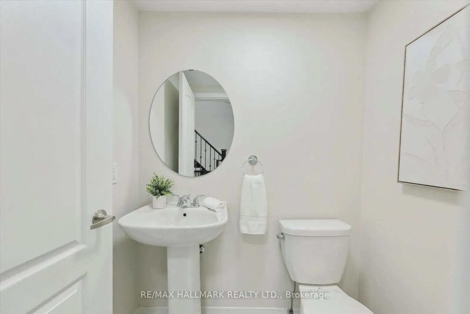 Photo 30 of 17 Valliere Drive, Markham, Berczy — HOMEH