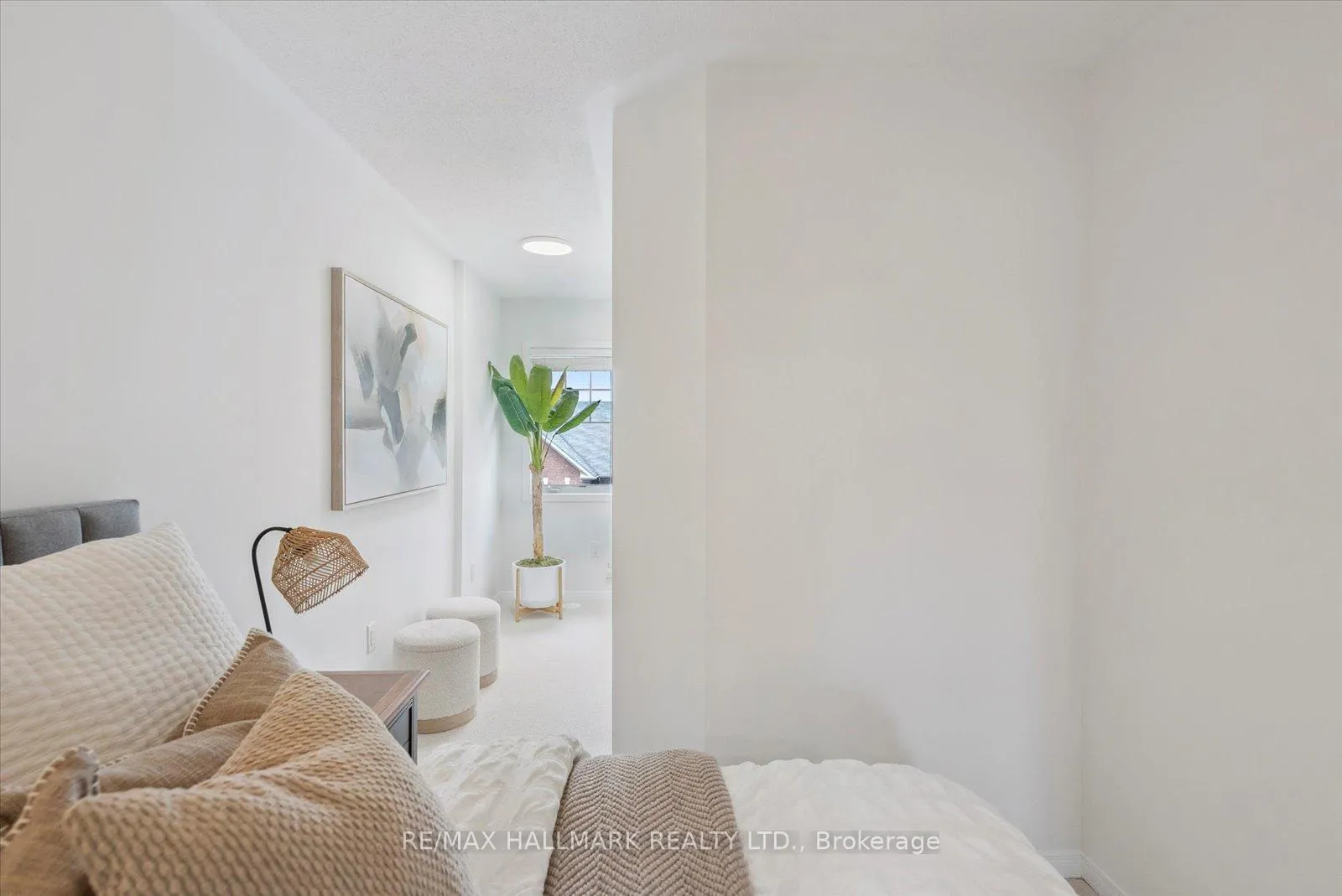 Photo 42 of 17 Valliere Drive, Markham, Berczy — HOMEH