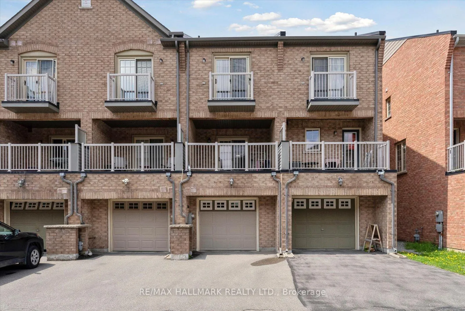 Photo 50 of 17 Valliere Drive, Markham, Berczy — HOMEH