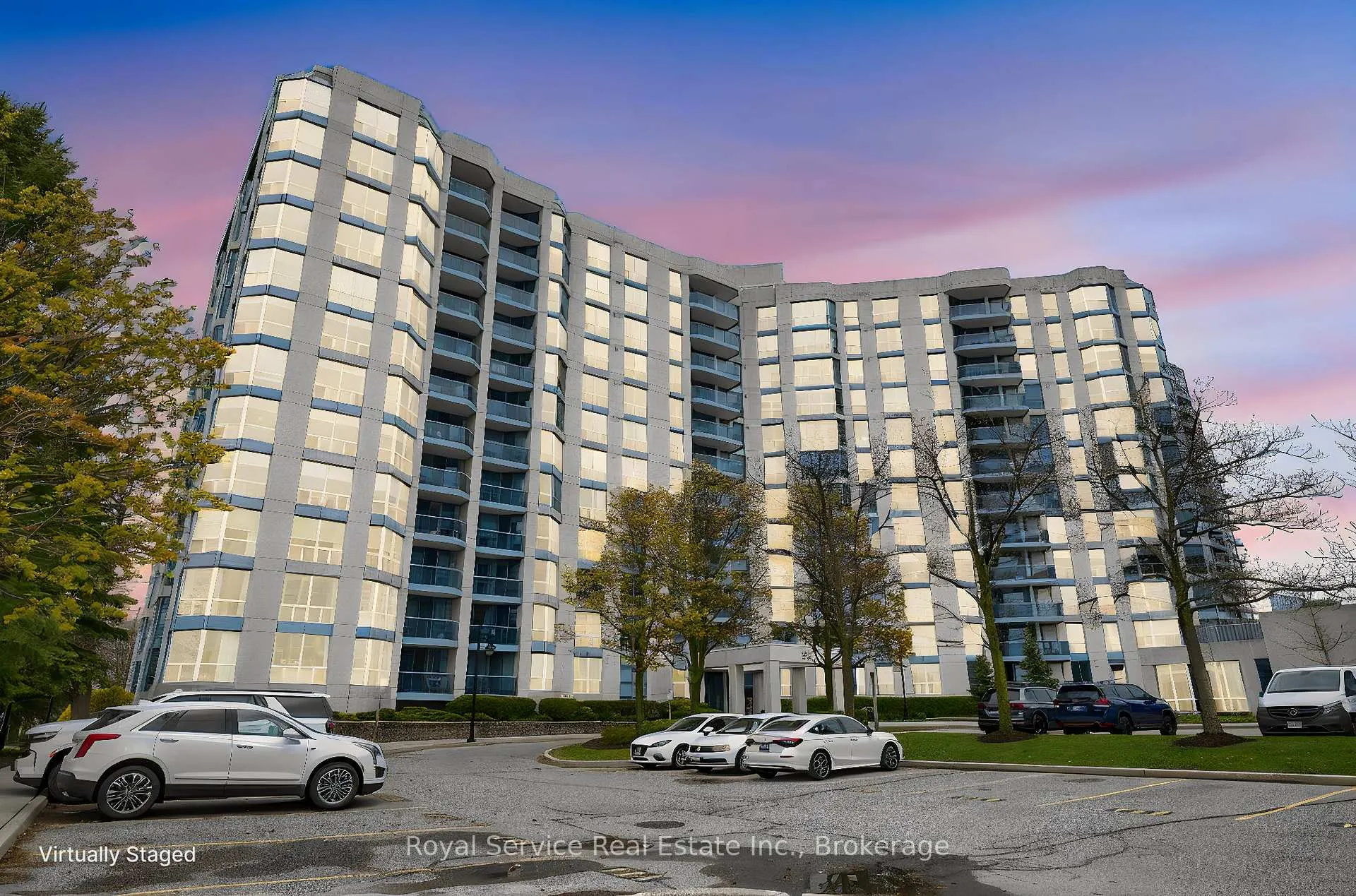 Photo 1 of Unit 910, 360 Watson Street W, Whitby, Port Whitby — HOMEH
