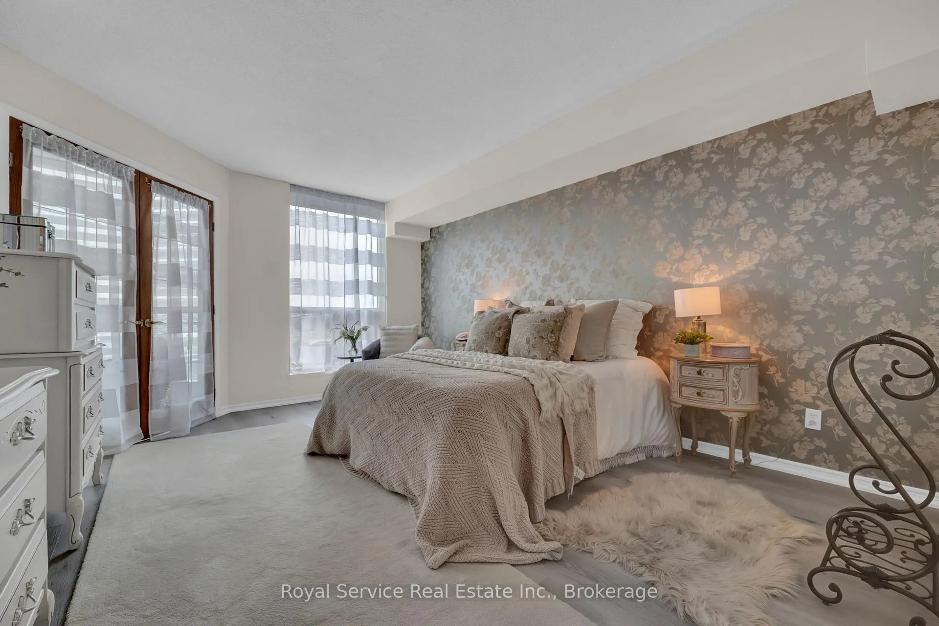 Photo 20 of Unit 910, 360 Watson Street W, Whitby, Port Whitby — HOMEH