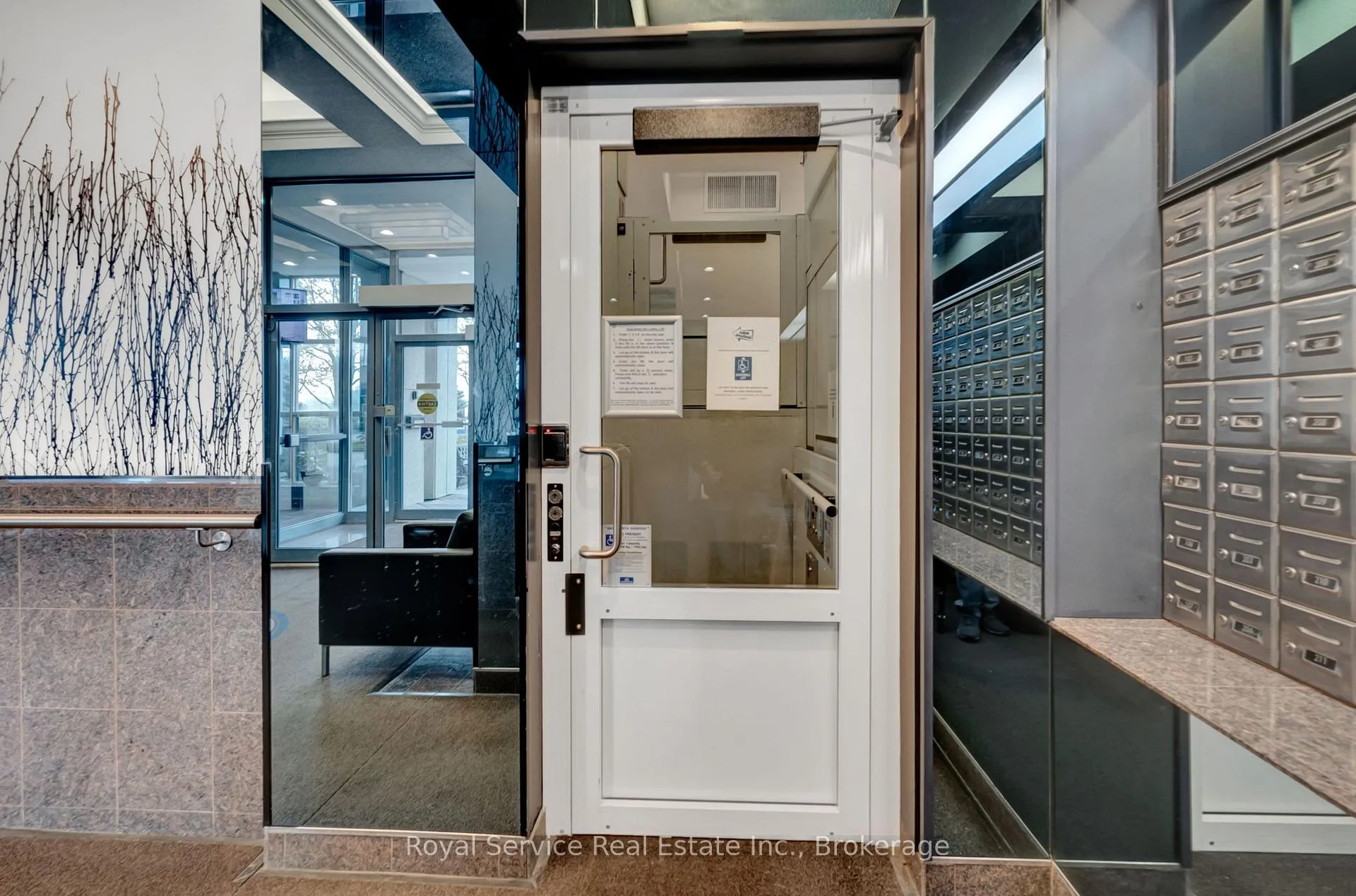 Photo 31 of Unit 910, 360 Watson Street W, Whitby, Port Whitby — HOMEH
