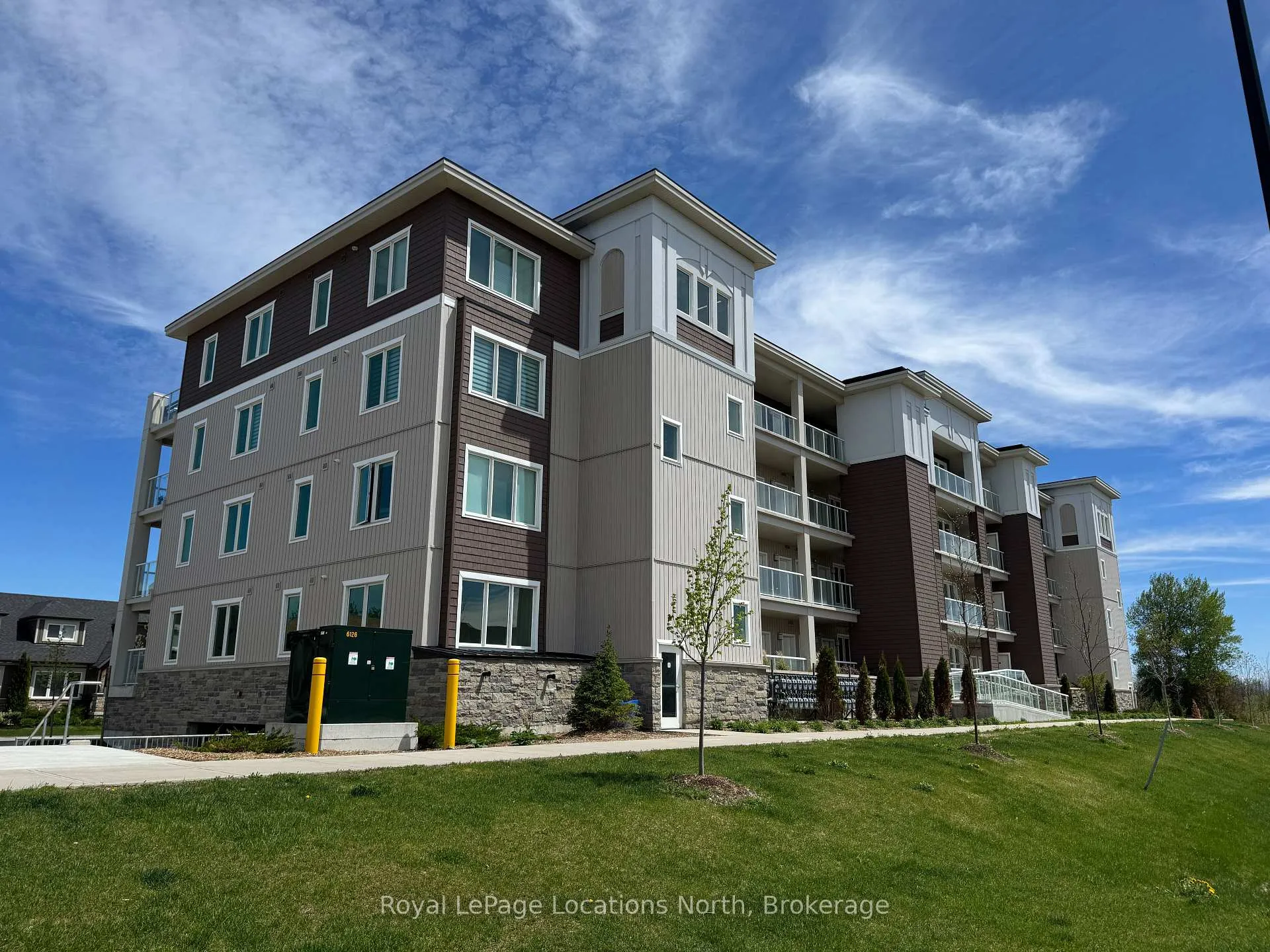 Photo 2 of Unit 217, 5 Spooner Crescent, Collingwood — HOMEH