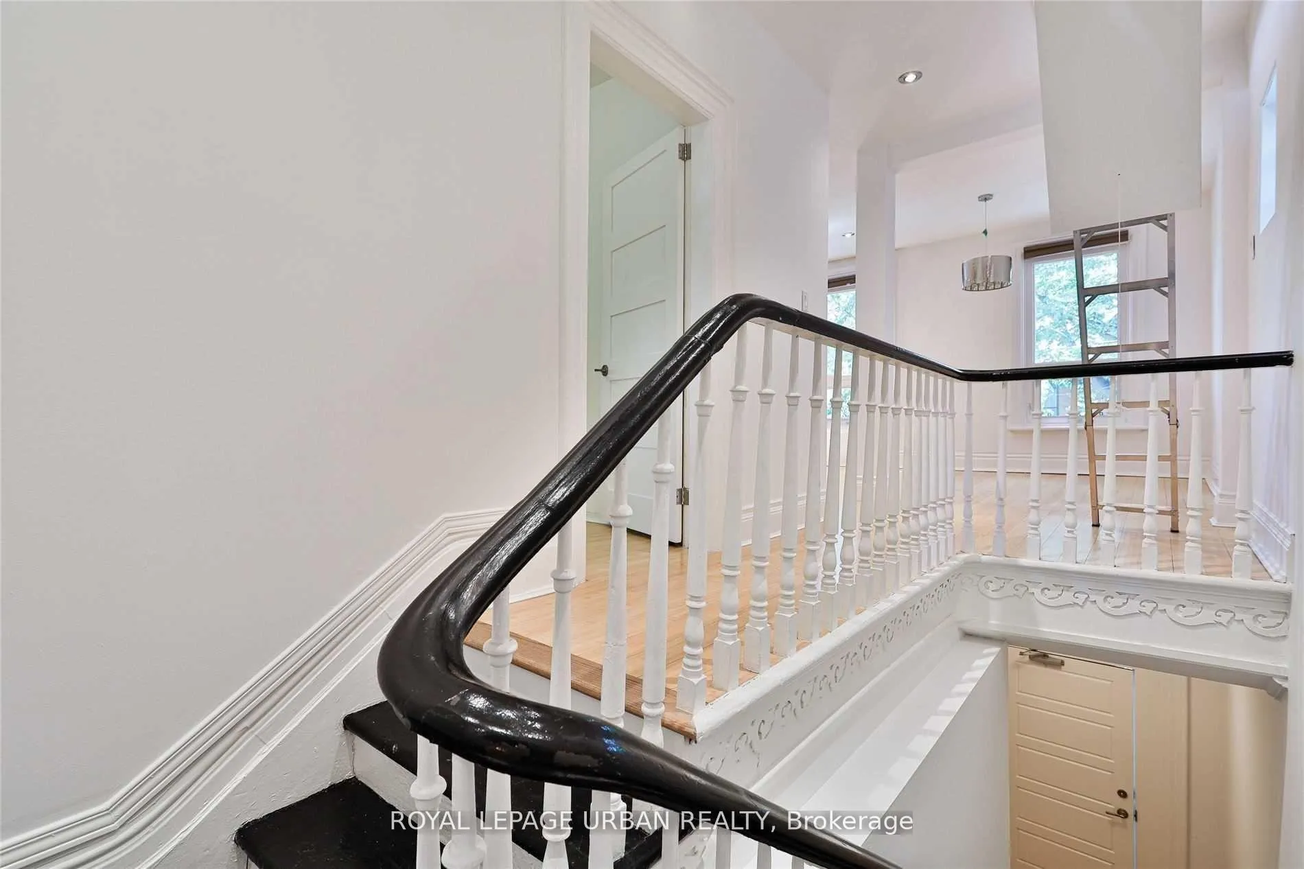 Photo 20 of 323 Ontario Street, Toronto, Moss Park — HOMEH