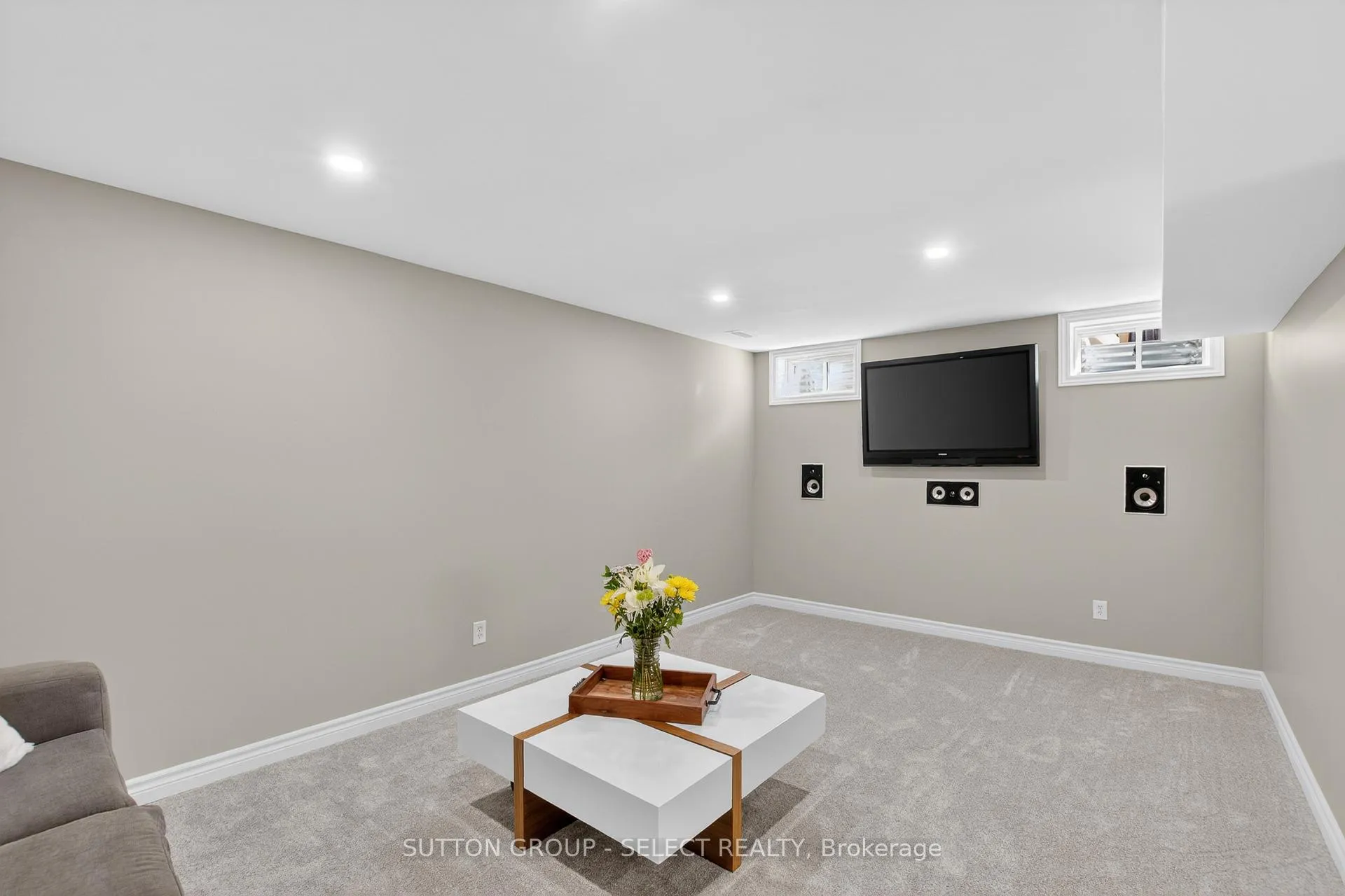 Photo 23 of 254 Crimson Crescent, London, East P — HOMEH