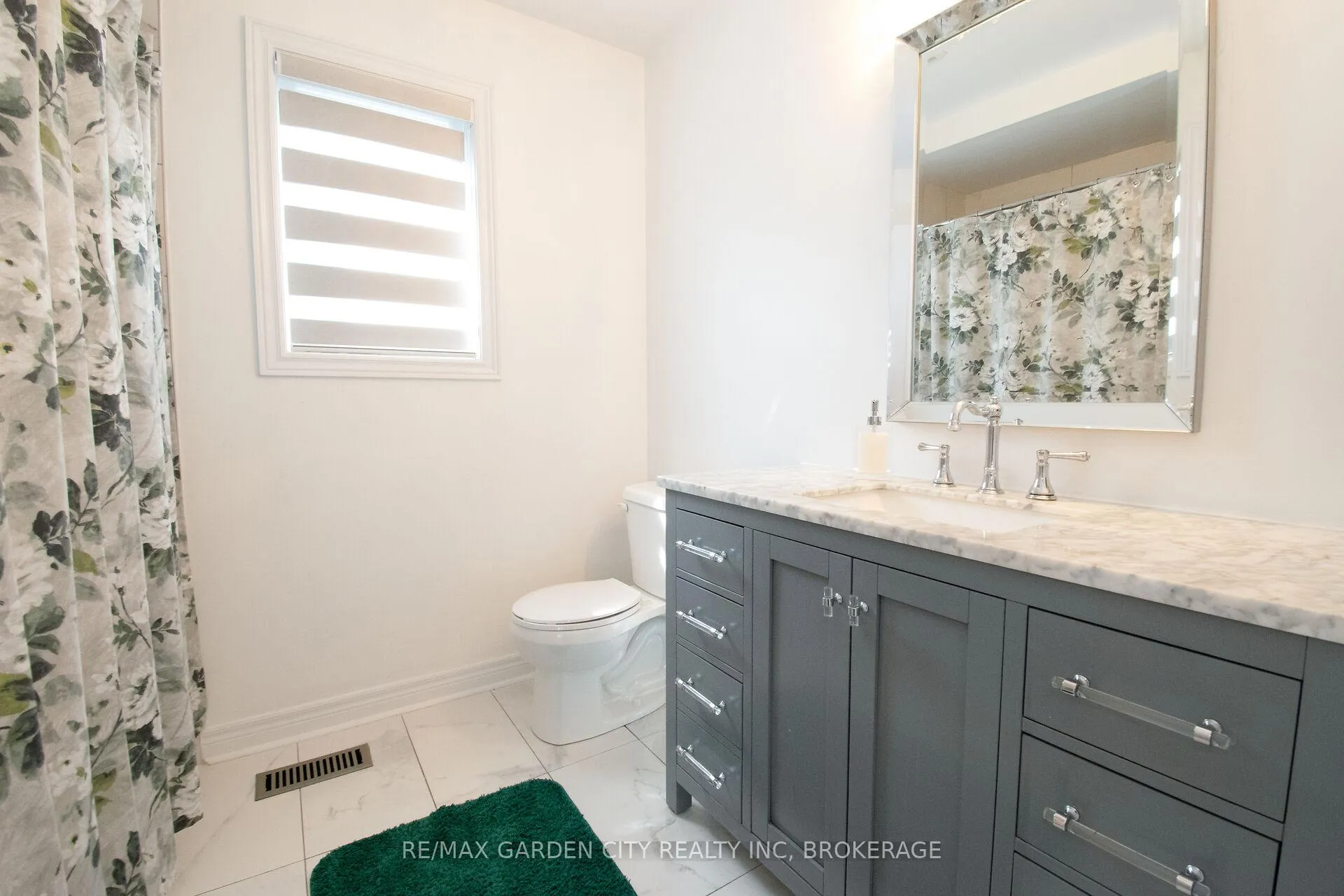 Photo 25 of 229 Shoreview Drive, Welland, Hwy 406/Welland — HOMEH