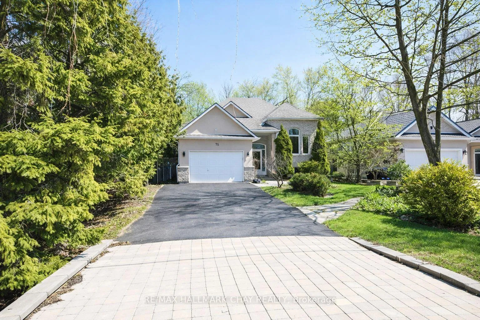 Photo 1 of 75 62nd Street S, Wasaga Beach — HOMEH