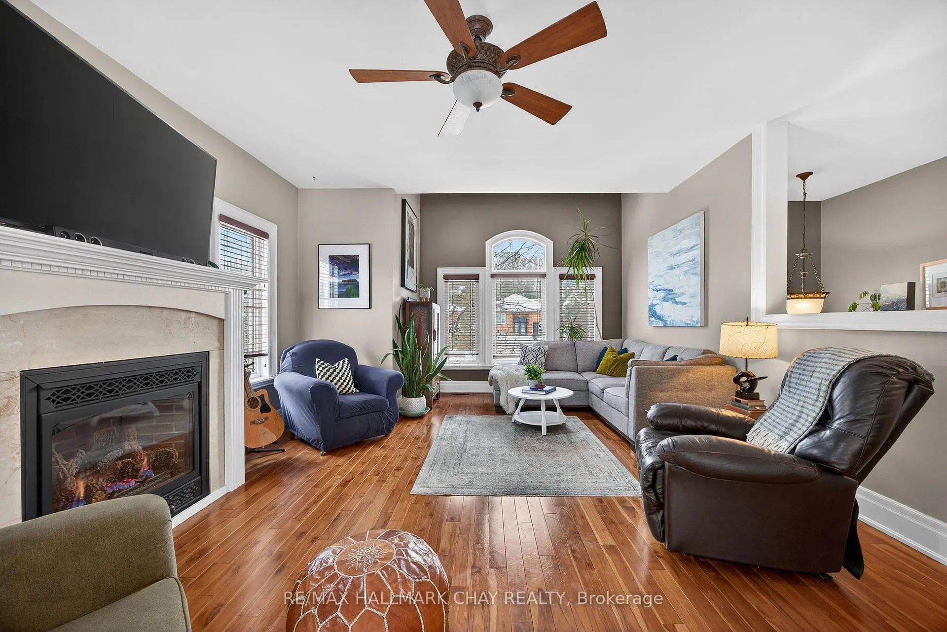 Photo 13 of 75 62nd Street S, Wasaga Beach — HOMEH
