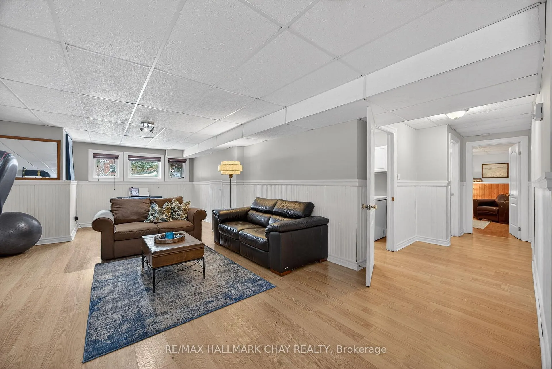 Photo 33 of 75 62nd Street S, Wasaga Beach — HOMEH
