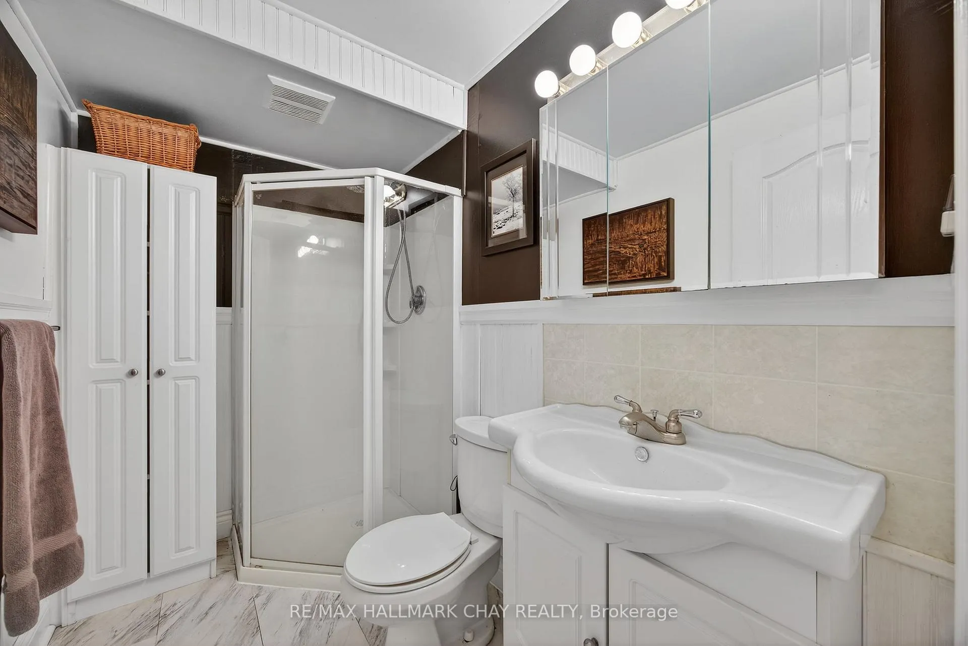 Photo 42 of 75 62nd Street S, Wasaga Beach — HOMEH