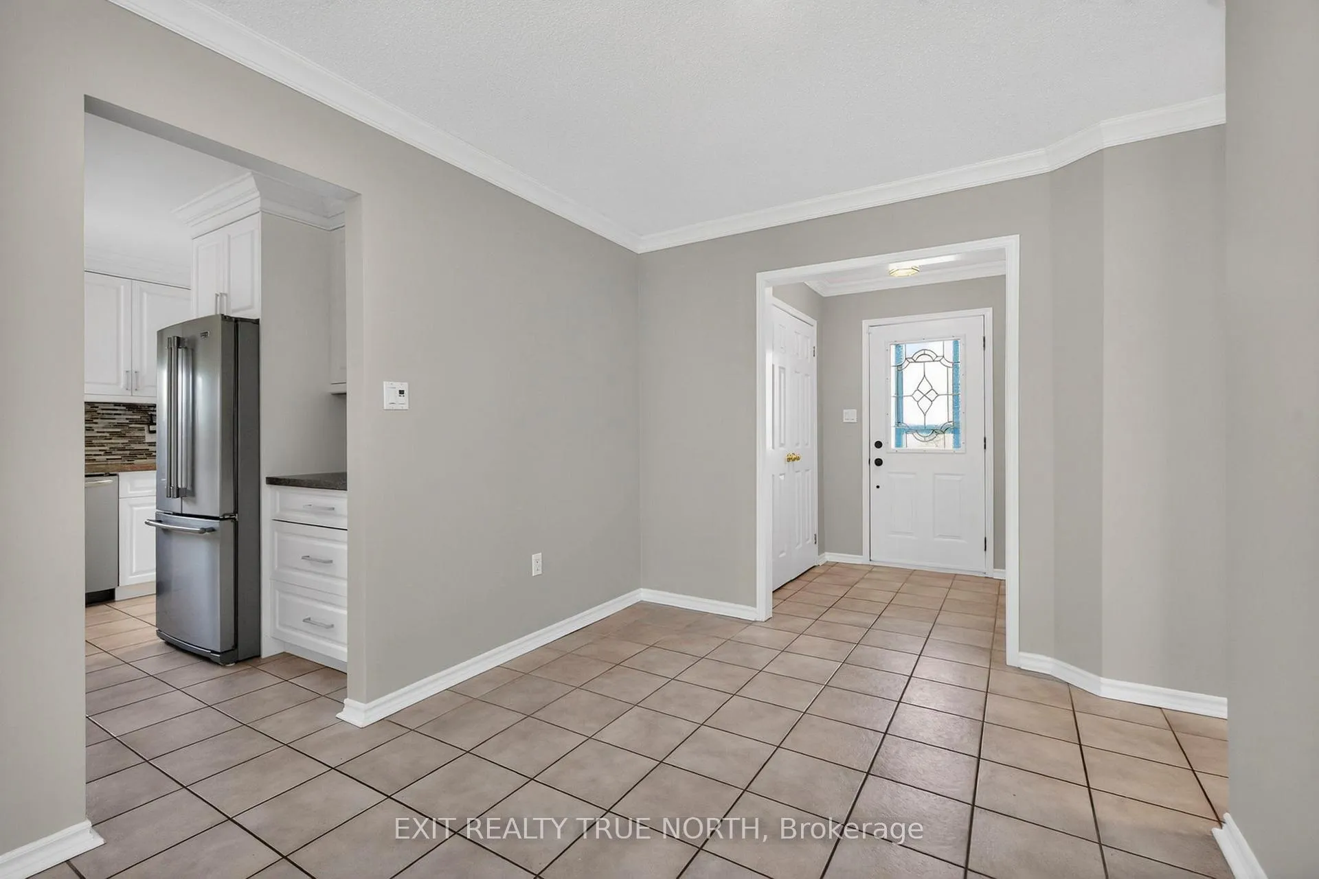 Photo 19 of 64 Gosney Crescent, Barrie, Painswick North — HOMEH