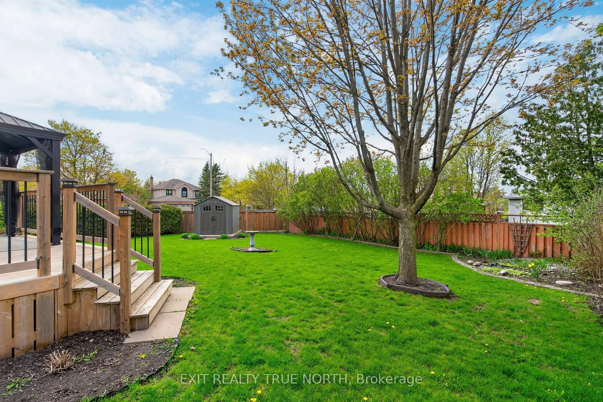 Photo 43 of 64 Gosney Crescent, Barrie, Painswick North — HOMEH