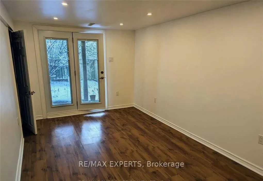 Photo 1 of Unit BSMT, 37 Trawley Crescent, Ajax, Central — HOMEH