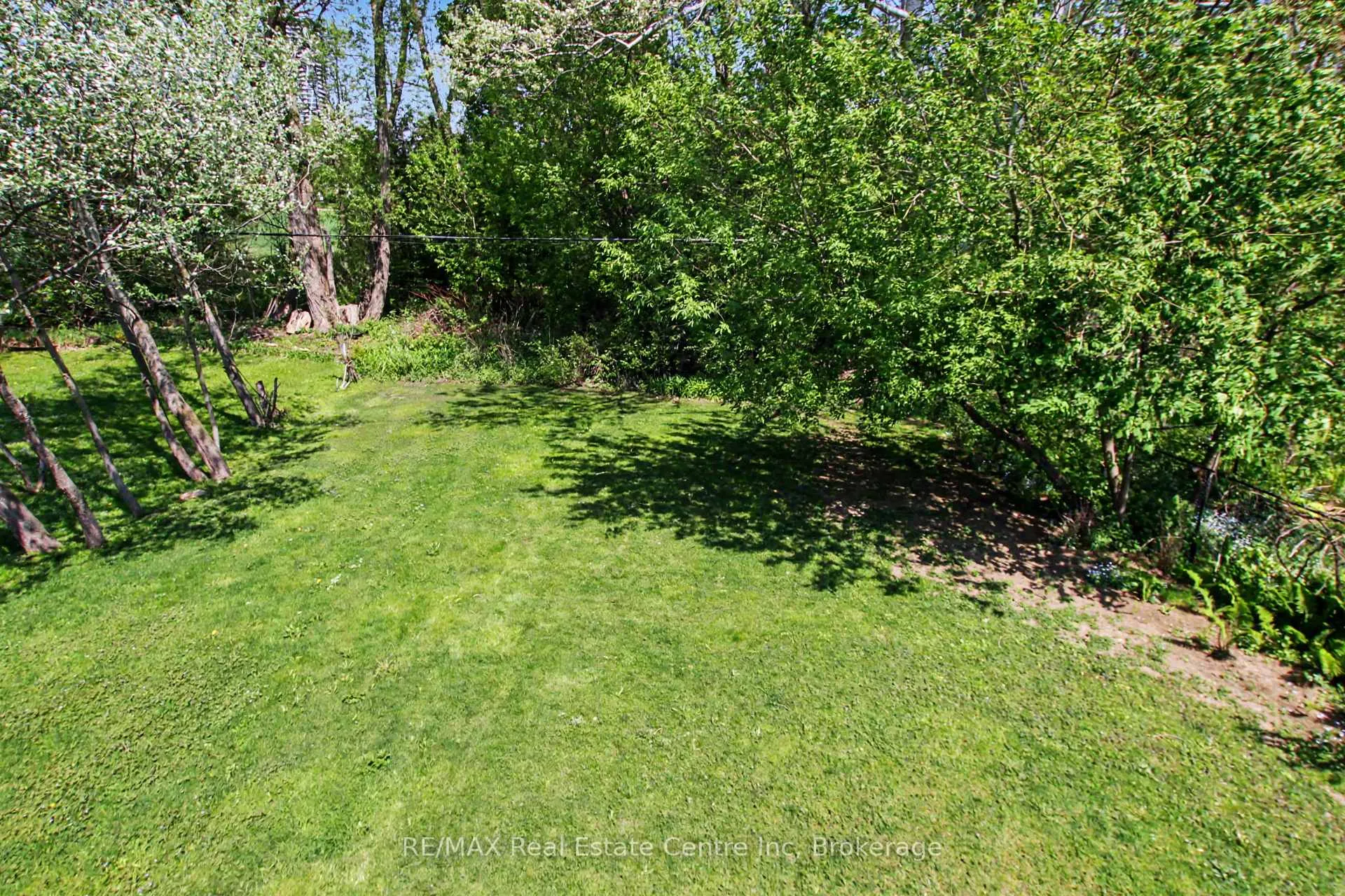 Photo 30 of 96 Strange Street, Kitchener, Cherry Hill — HOMEH