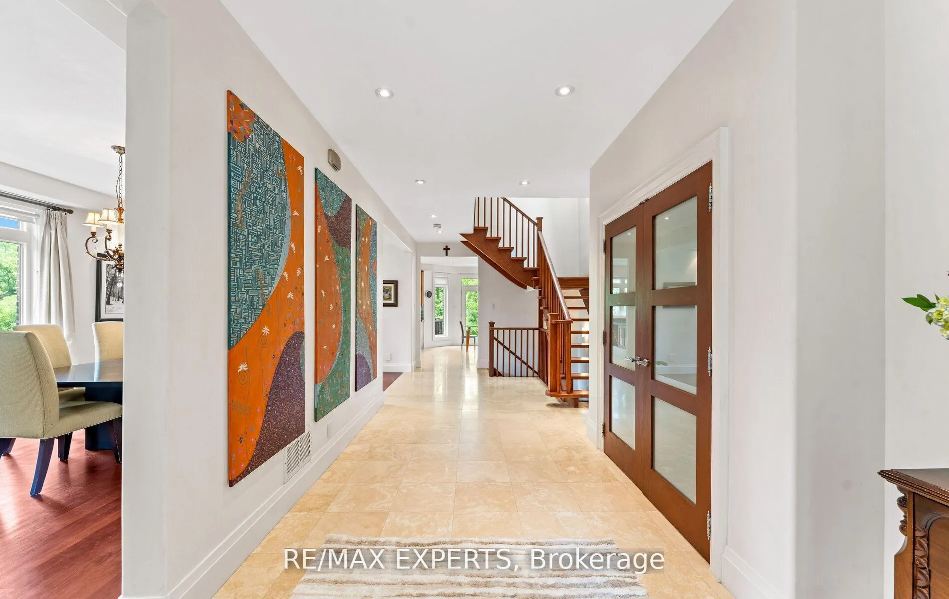 Photo 2 of 120 Riverside Drive, Vaughan, East Woodbridge — HOMEH