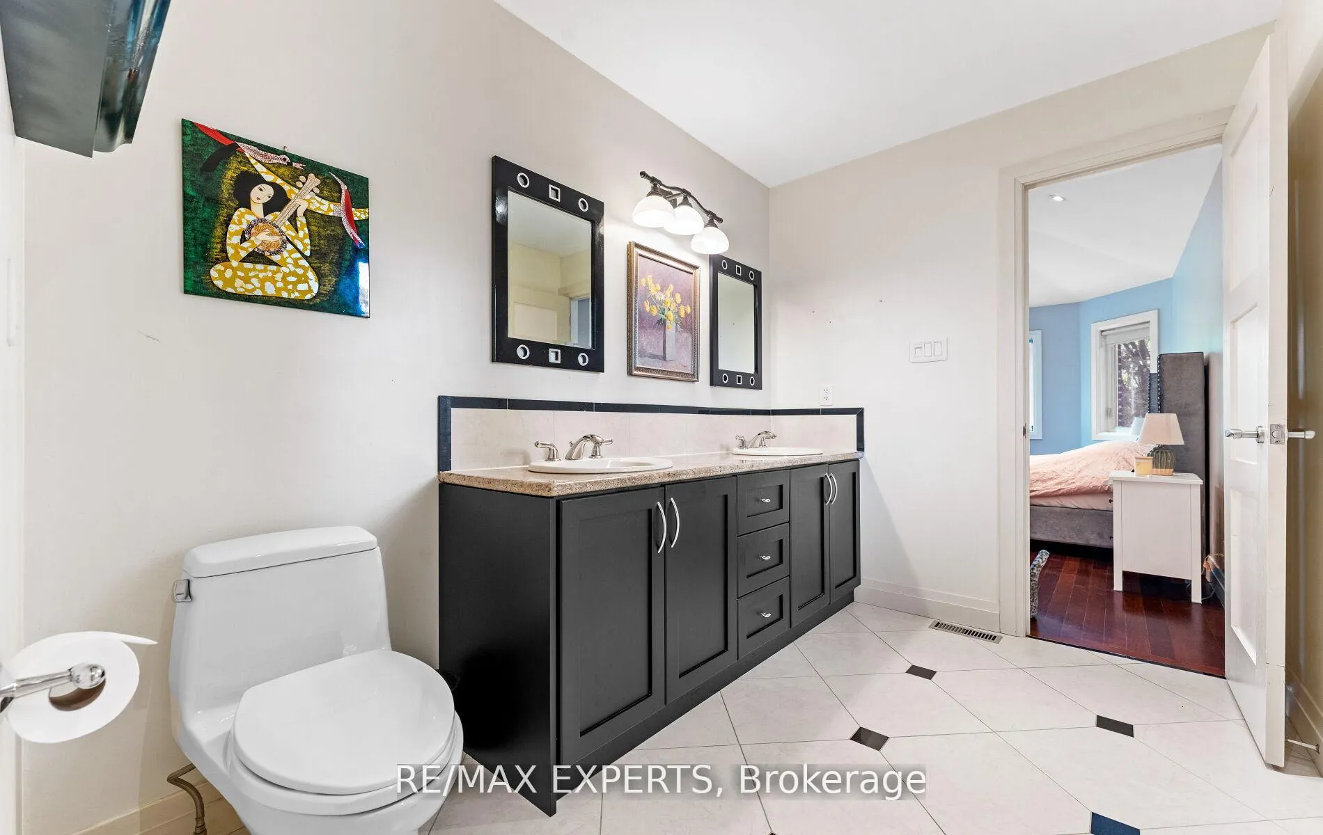 Photo 28 of 120 Riverside Drive, Vaughan, East Woodbridge — HOMEH