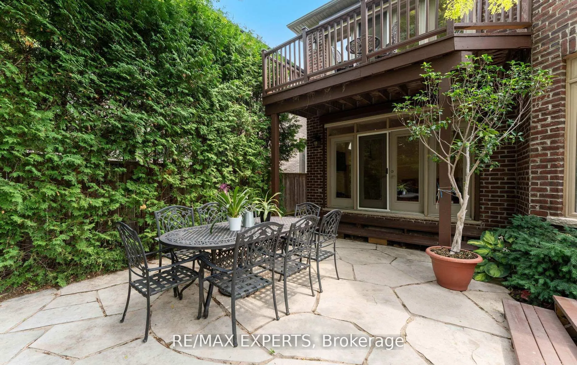 Photo 42 of 120 Riverside Drive, Vaughan, East Woodbridge — HOMEH
