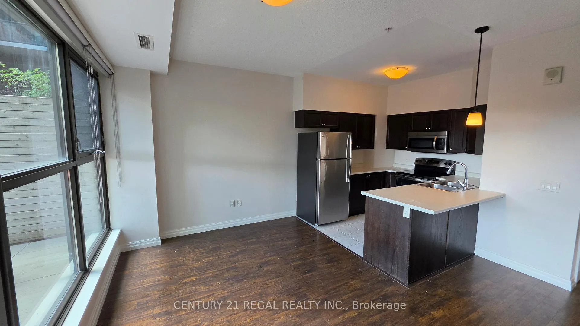 Photo 21 of Unit 414, 112 King Street E, Hamilton, Beasley — HOMEH