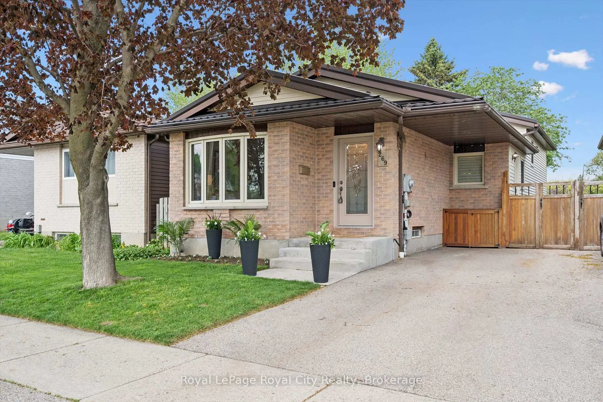 Front of 269 Auden Road
