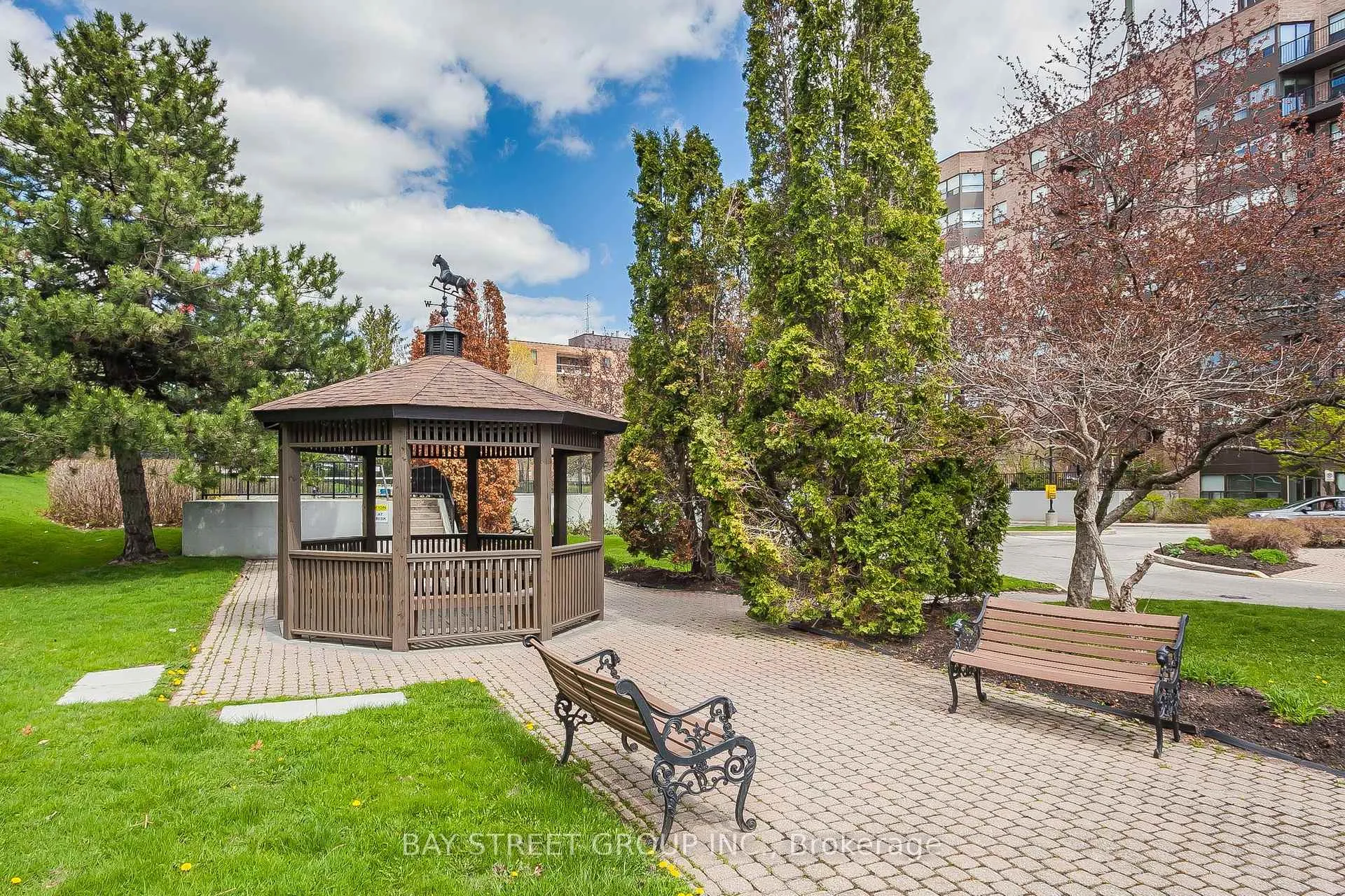 Photo 3 of Unit 717, 2 Raymerville Drive, Markham, Raymerville — HOMEH