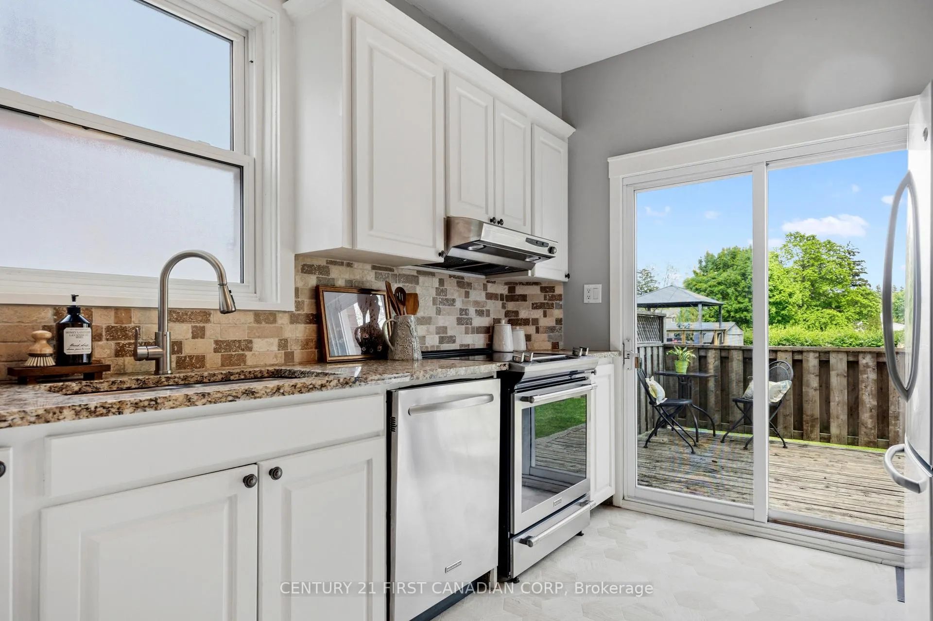 Photo 13 of 170 Wilson Avenue, St. Thomas — HOMEH