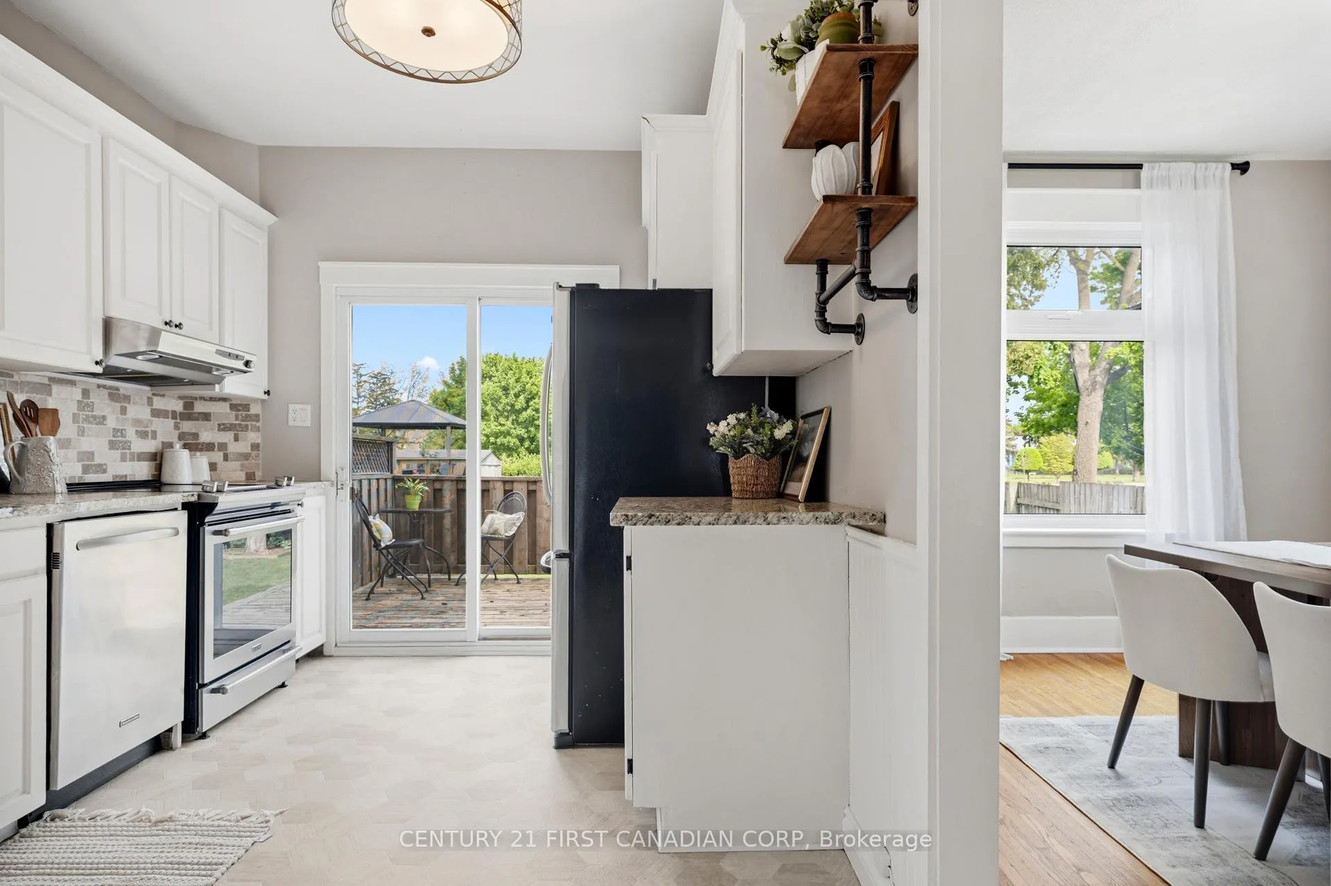 Photo 14 of 170 Wilson Avenue, St. Thomas — HOMEH