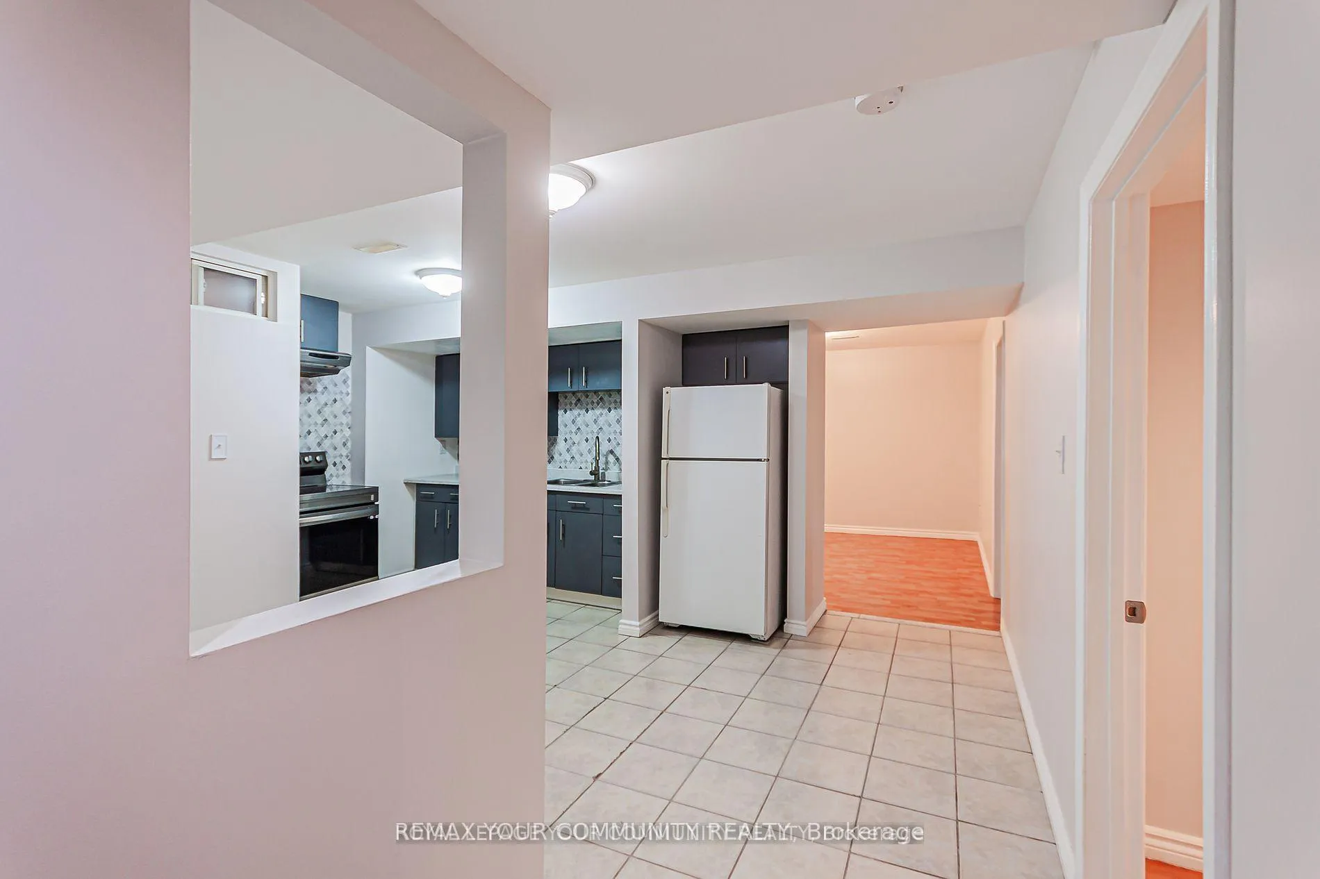 Photo 8 of Unit Basement, 6 Round Hill Court S, Markham, Box Grove — HOMEH