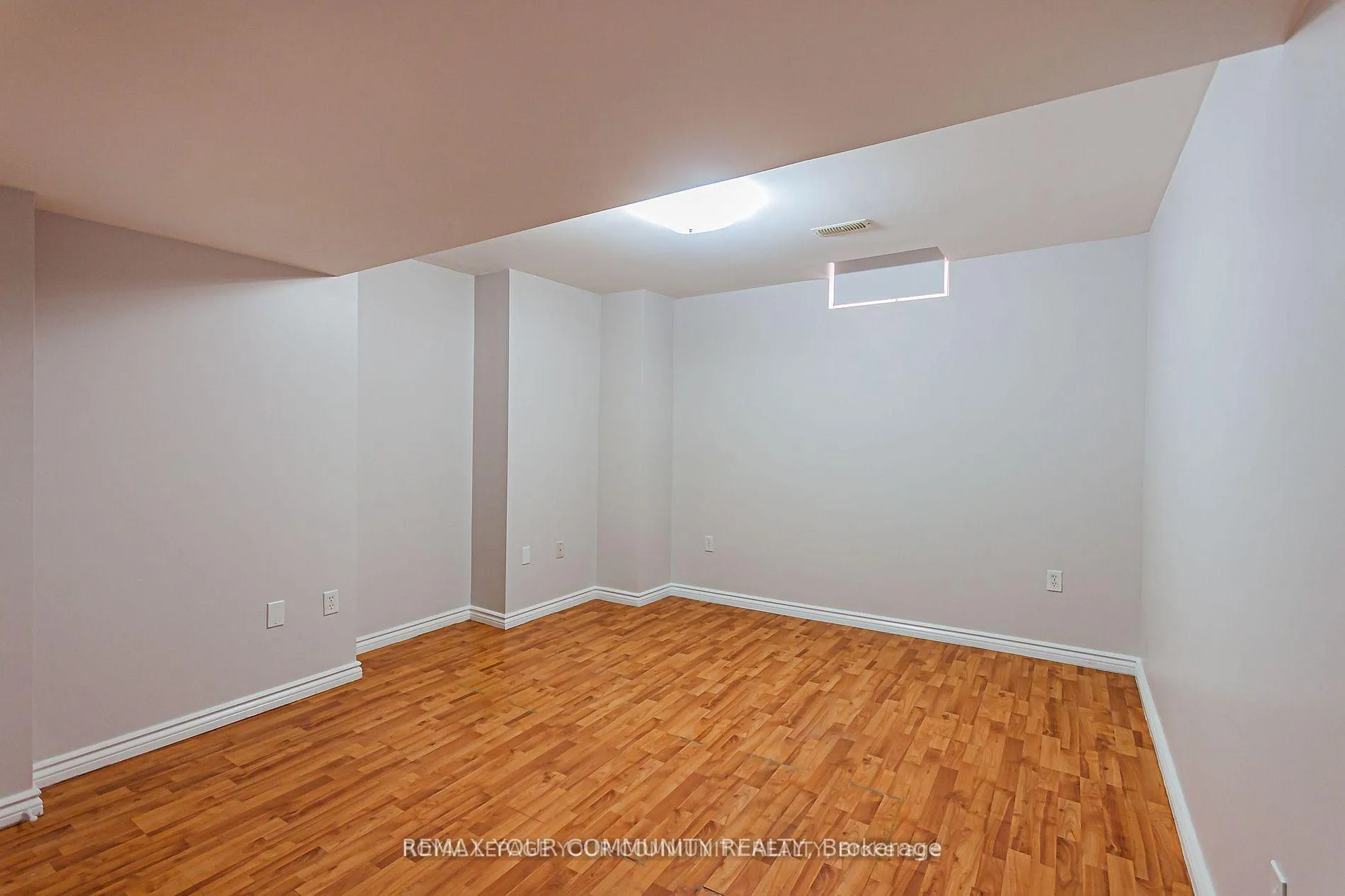 Photo 14 of Unit Basement, 6 Round Hill Court S, Markham, Box Grove — HOMEH