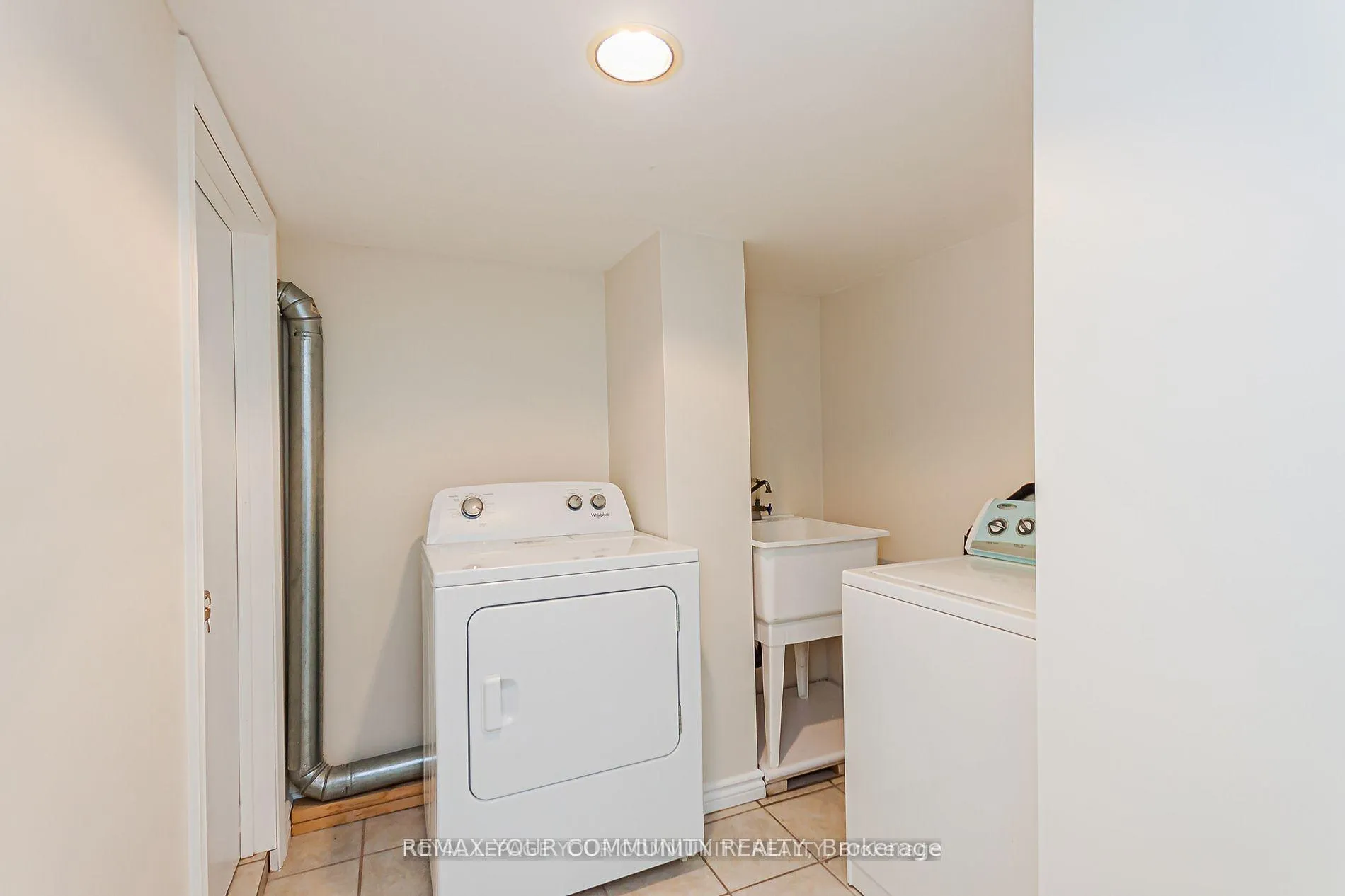 Photo 20 of Unit Basement, 6 Round Hill Court S, Markham, Box Grove — HOMEH