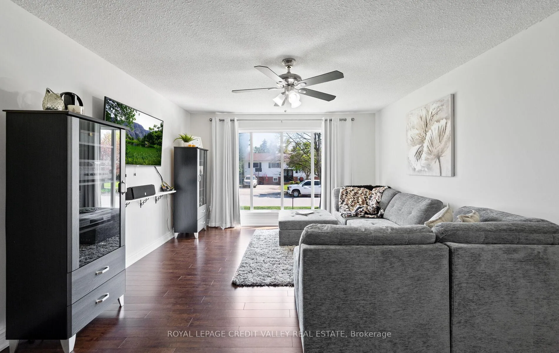 Photo 9 of 115 Morgandale Crescent, Orangeville — HOMEH