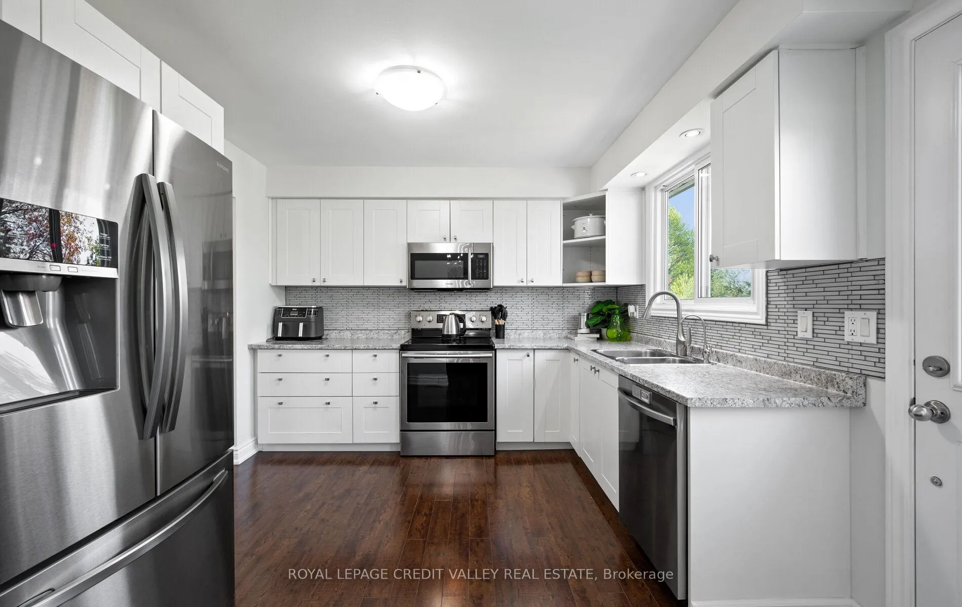 Photo 15 of 115 Morgandale Crescent, Orangeville — HOMEH