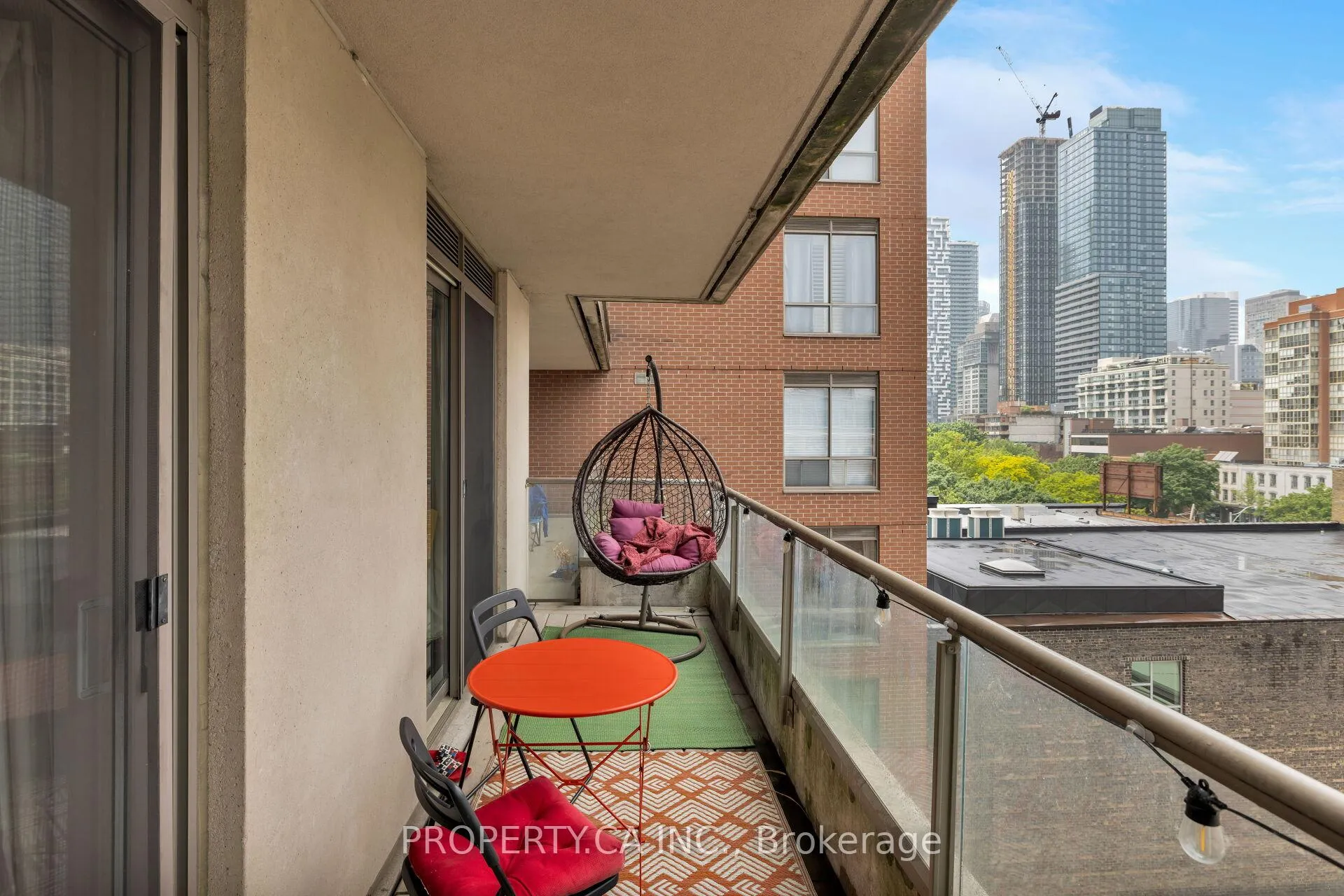 Photo 11 of Unit 614, 168 King Street E, Toronto, Moss Park — HOMEH